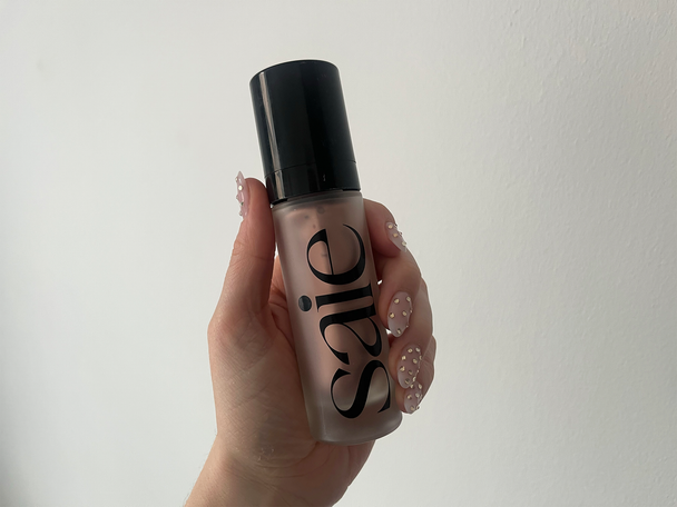 Best primer Indybest review Saie glowy super gel