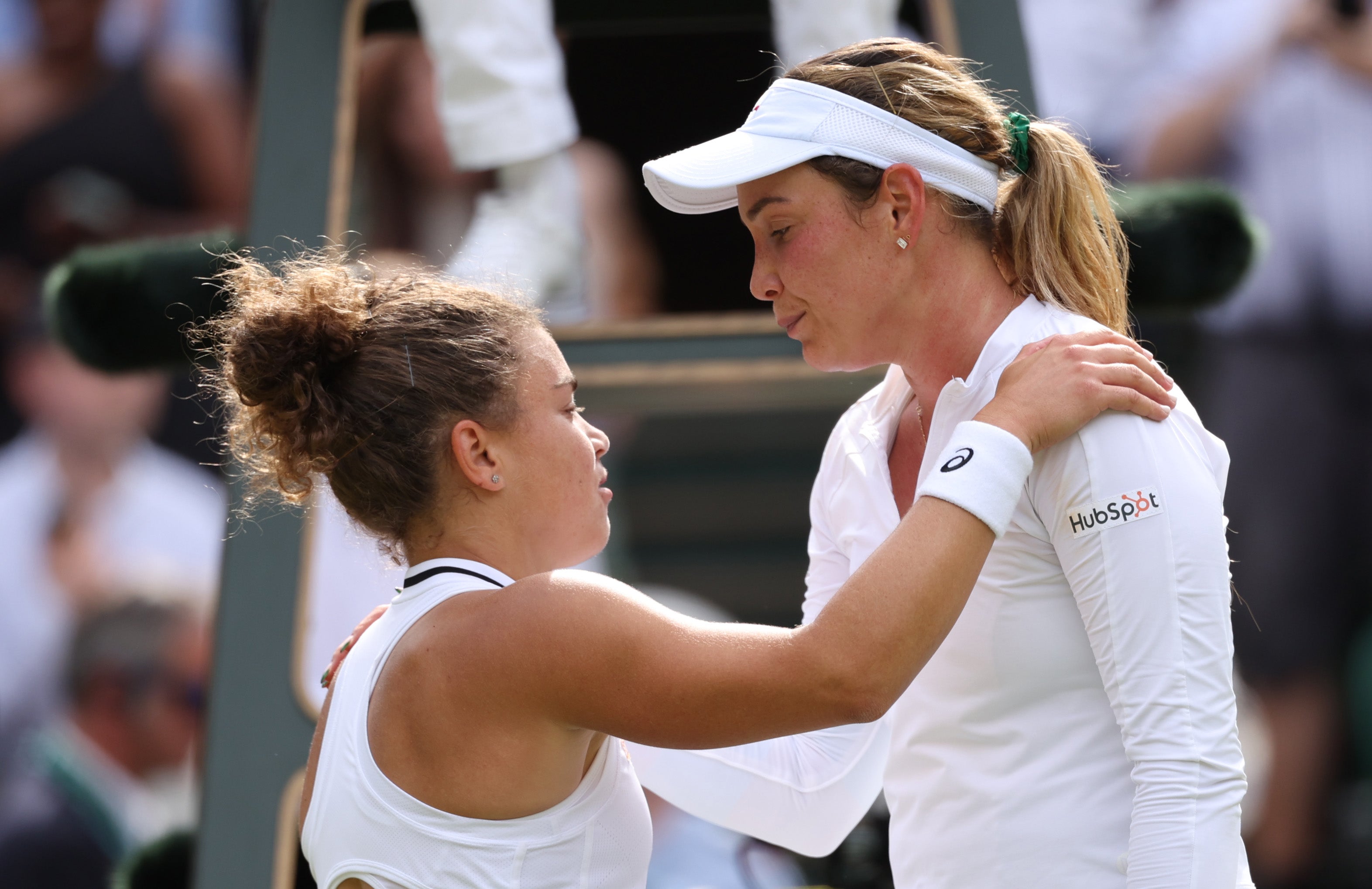 Vekic (right) missed out on last year’s Wimbledon final after an agonising defeat to Jasmine Paolini