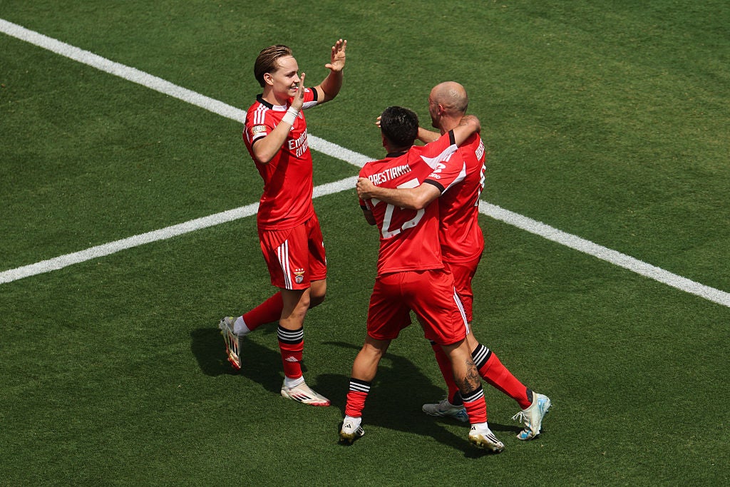 Benfica vs Bayern Munich live: Benfica top Club World Cup Group C standings thanks to Schjelderup’s first-half goal