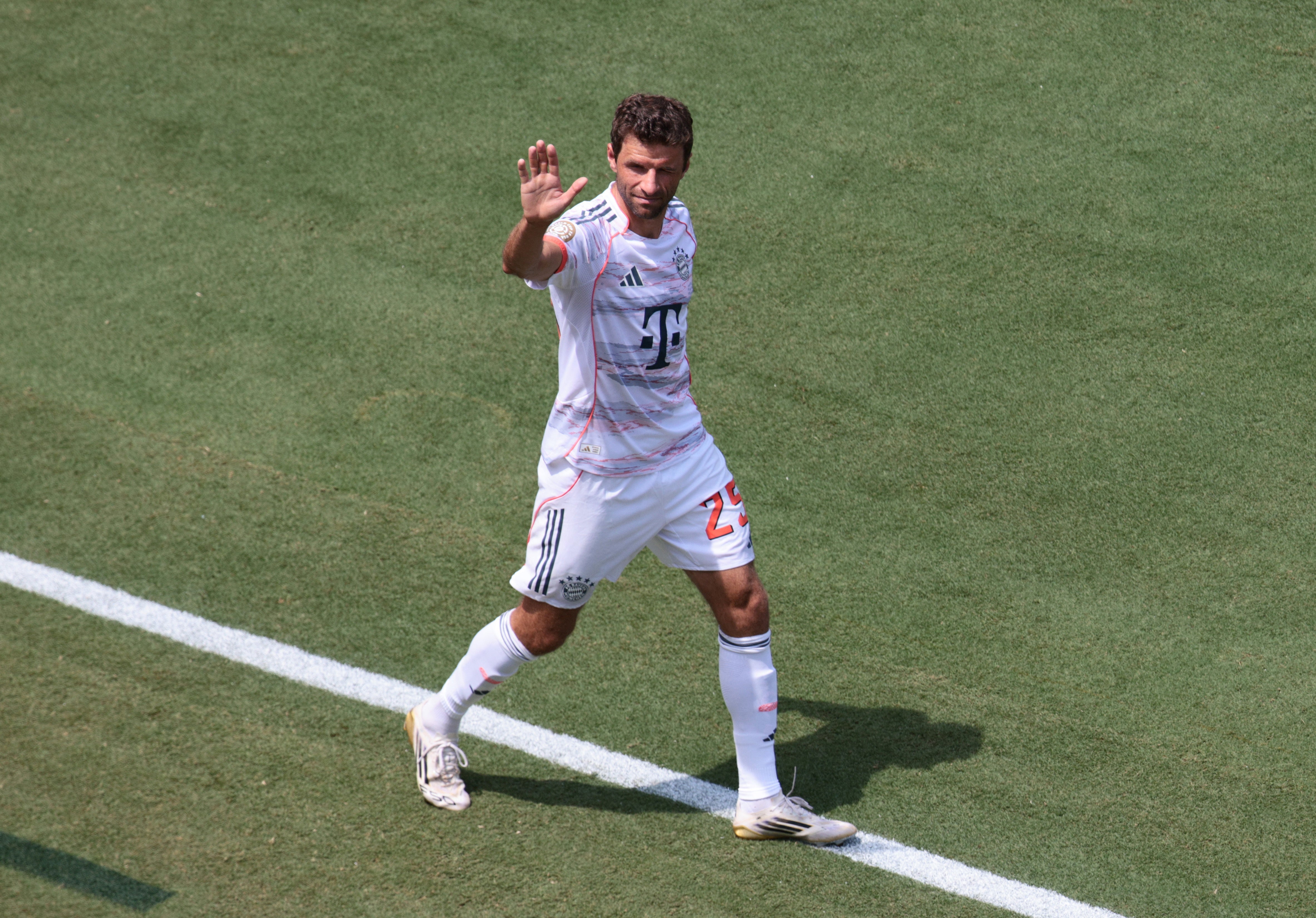 Thomas Muller gives blunt response to heat complaints during Club World Cup