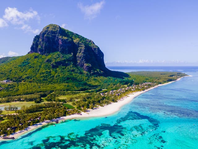 At 556m tall, Le Morne Brabant dominates the beach's backdrop