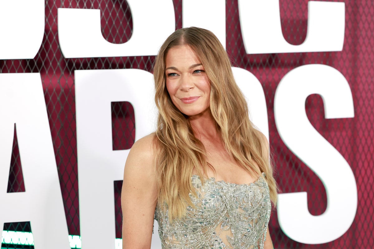 https://static.the-independent.com/2025/06/25/15/26/LeAnn-Rimes.jpeg?trim=0,0,1,0&width=1200&height=800&crop=1200:800