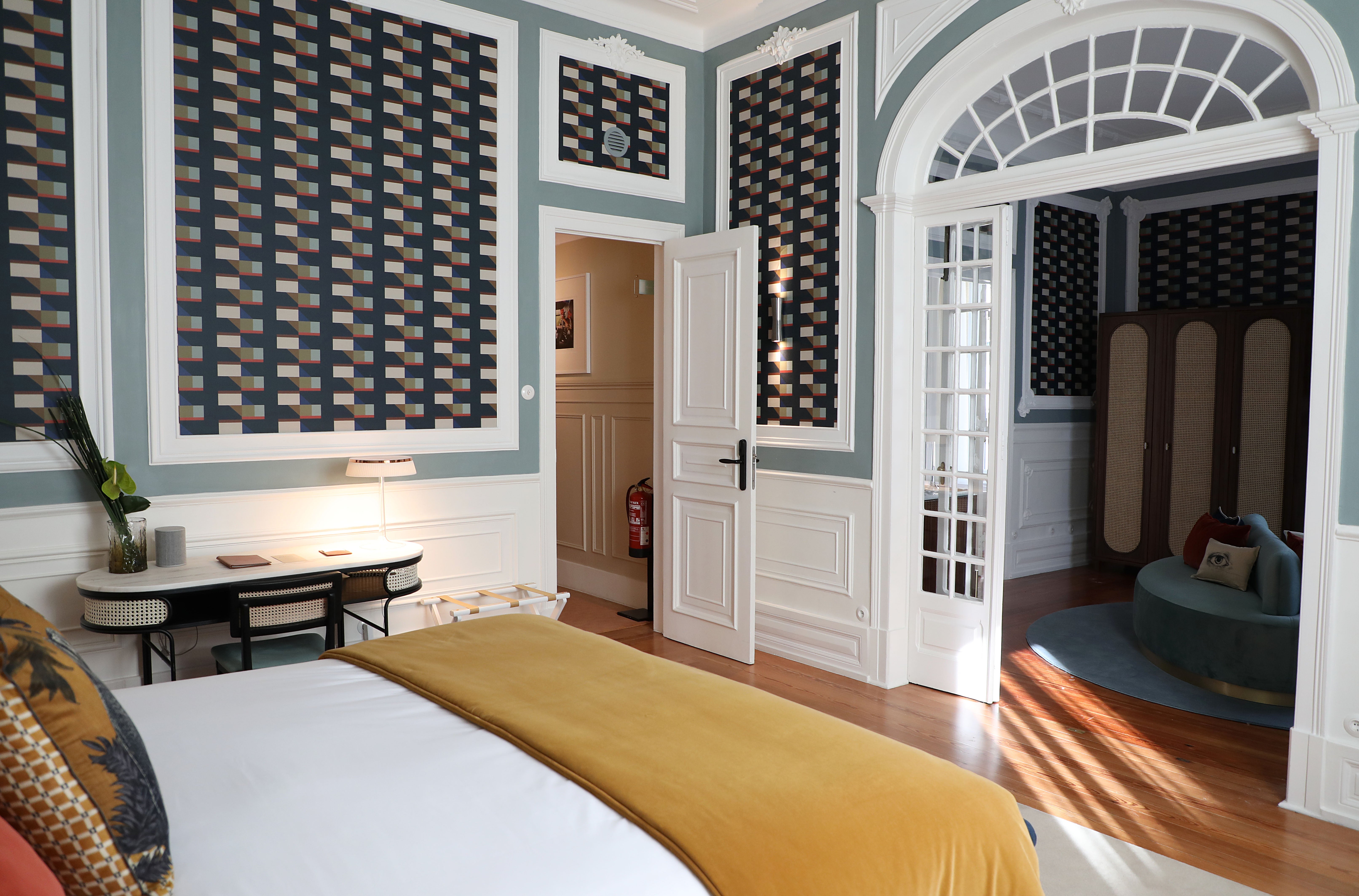 Stay in Sublime Lisboa’s 20th century townhouse