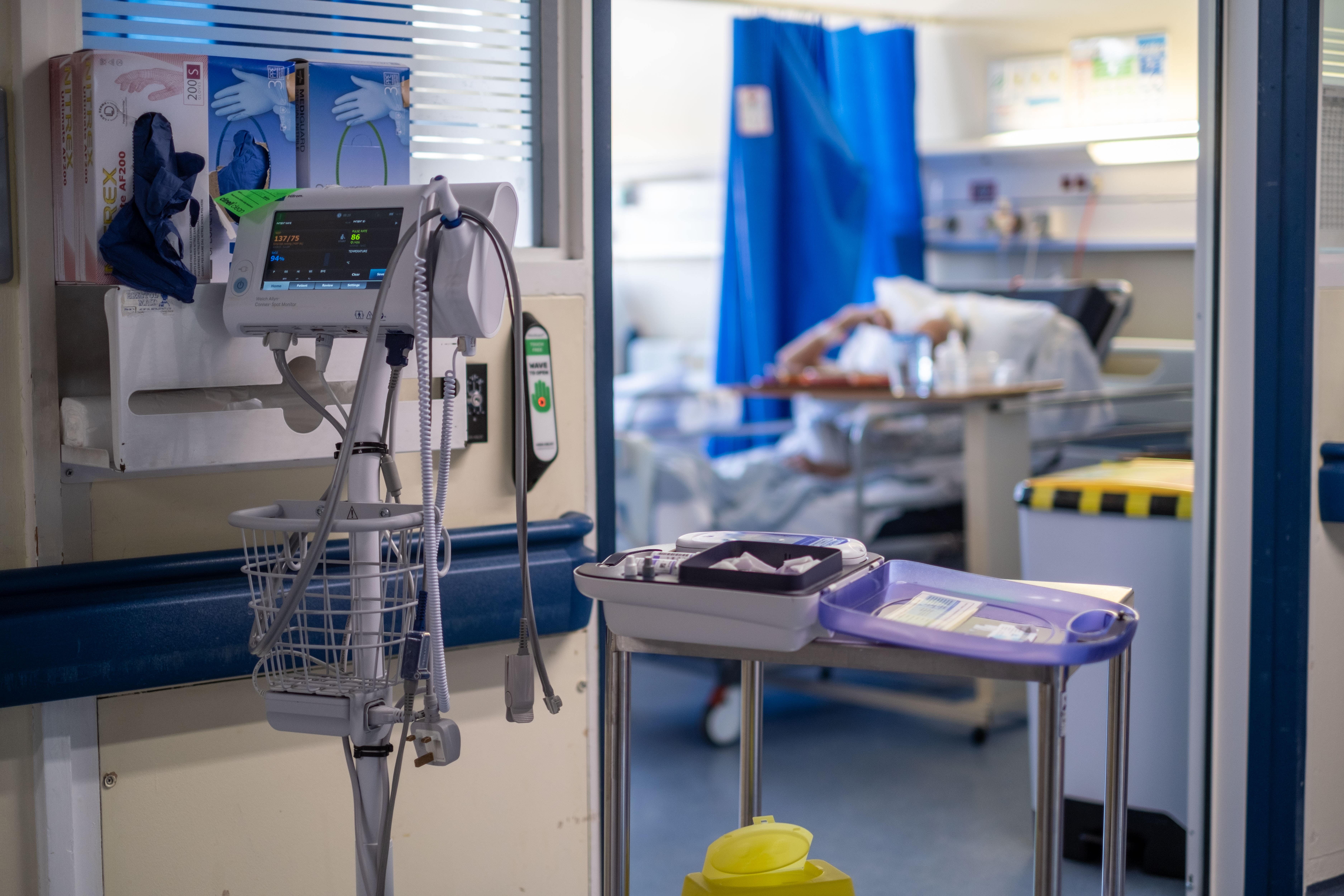 Um paciente morreu após muito tempo para testar um exame de sangue causado por um ataque eletrônico aos serviços de sangue no Hospital London (Jeff Moore/BA)