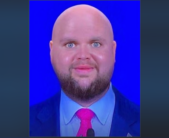 US officials forced to share bald JD Vance meme by denying tourist’s claim he was denied entry over photo