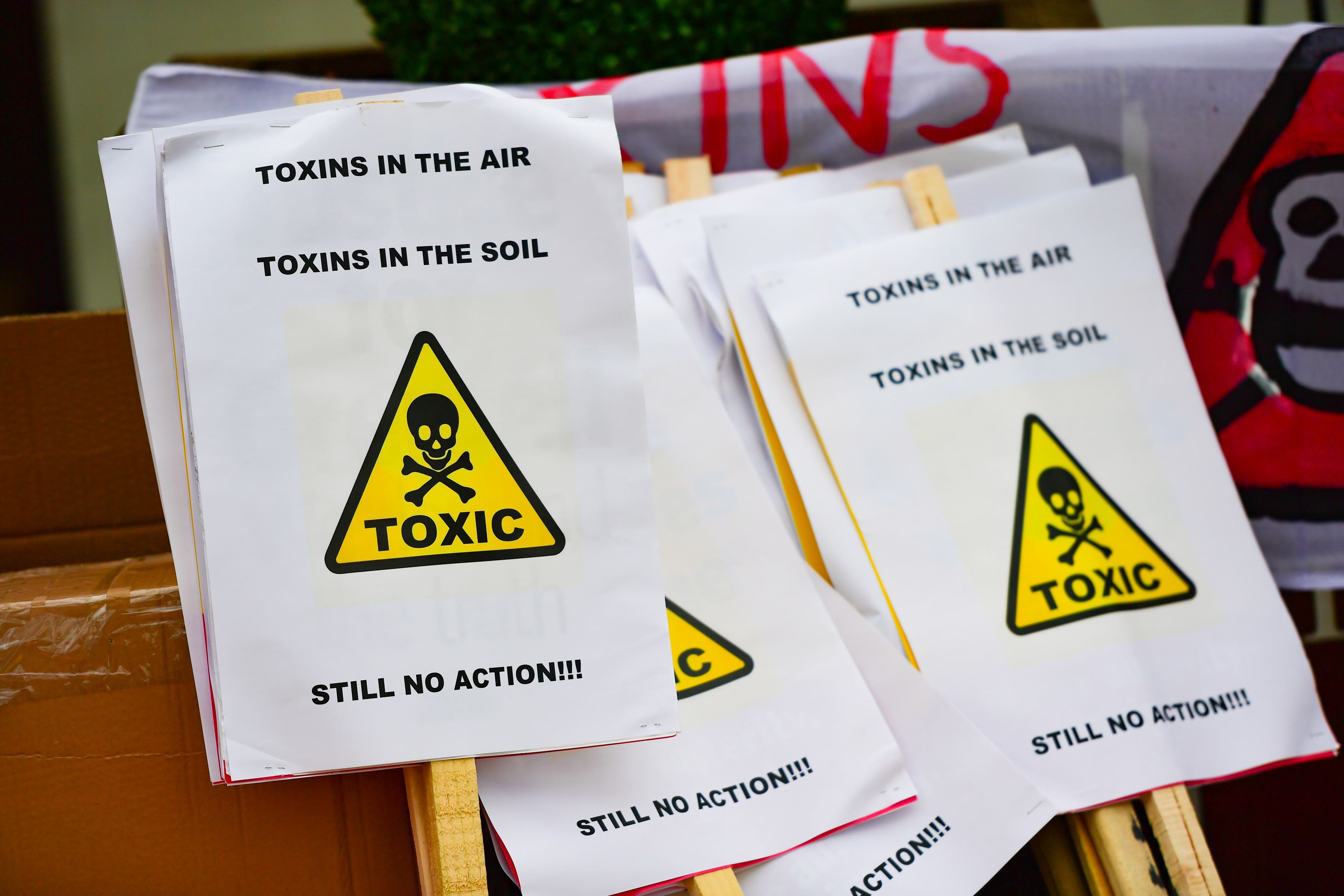 Failing to address chemical pollution exposes companies and their investors to financial risks, it was argued (PA)