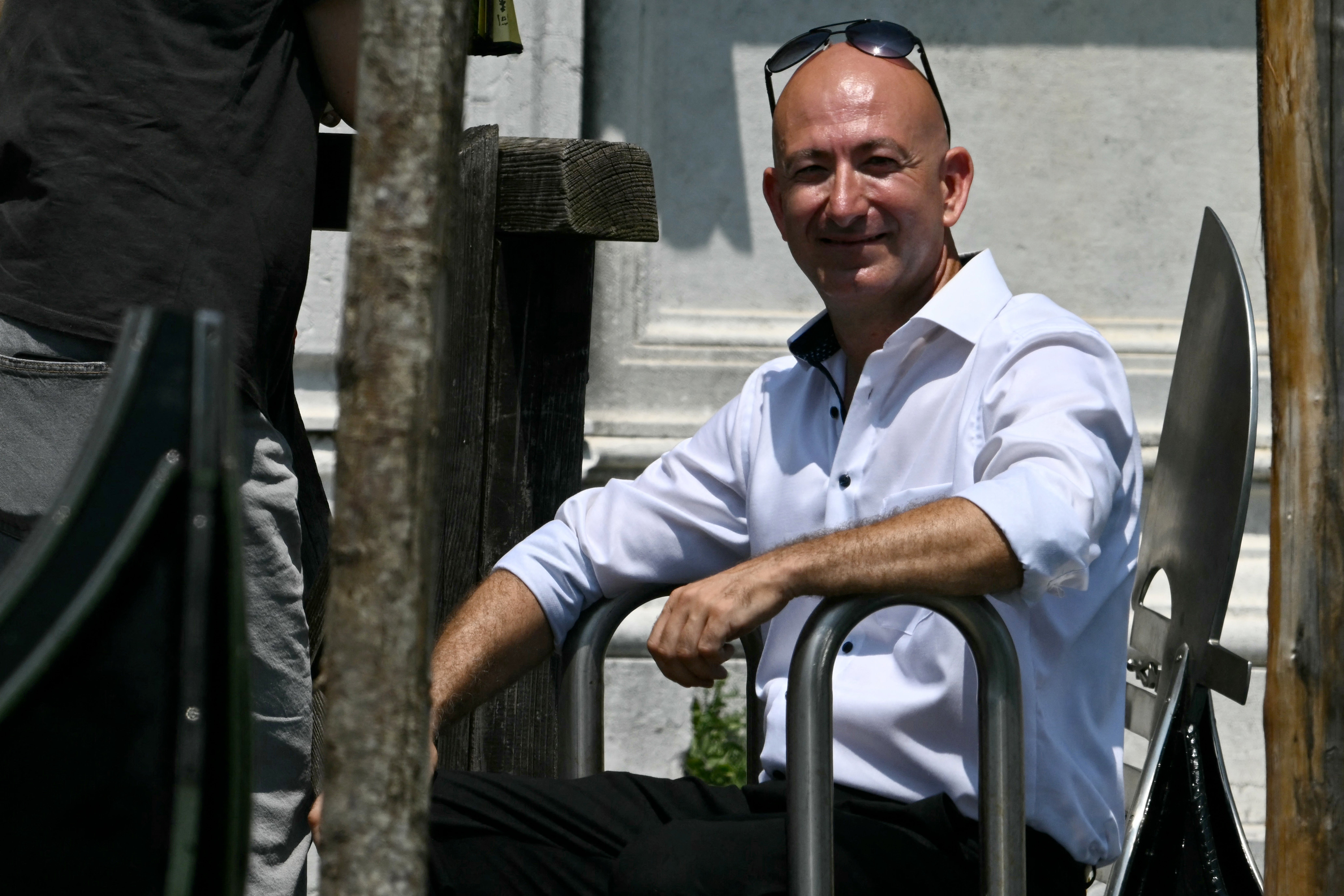 Halicilar caught the attention of the bride and groom Thursday evening