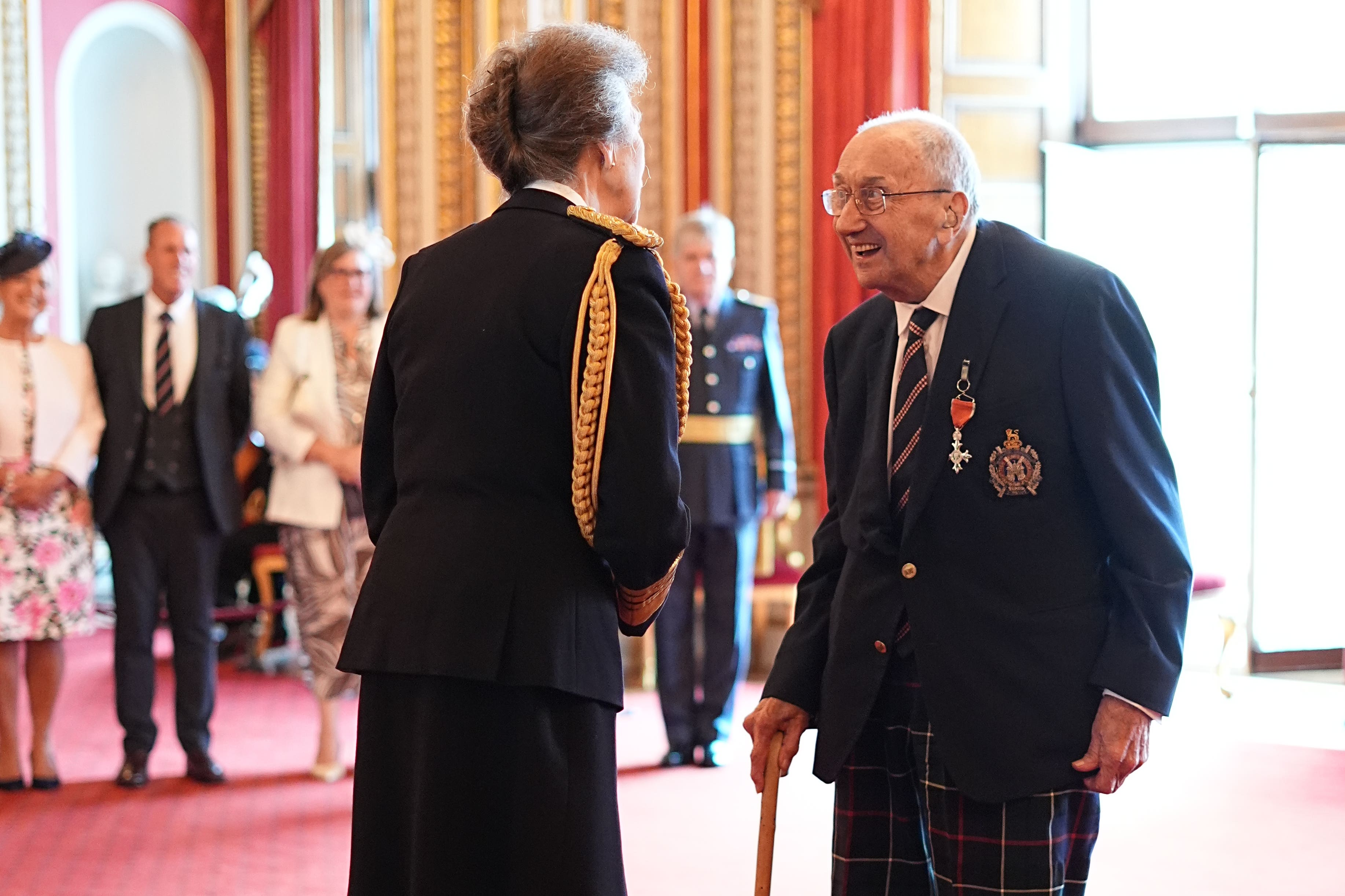 Geoffrey Roberts being made an MBE by the Princess Royal at Buckingham Palace (Aaron Chown/PA)