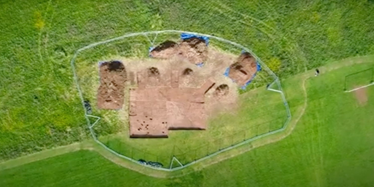 The Caerau and Ely Rediscovering (CAER) Heritage Project is once again at Trelai Park for the fourth phase of its archaeological investigation