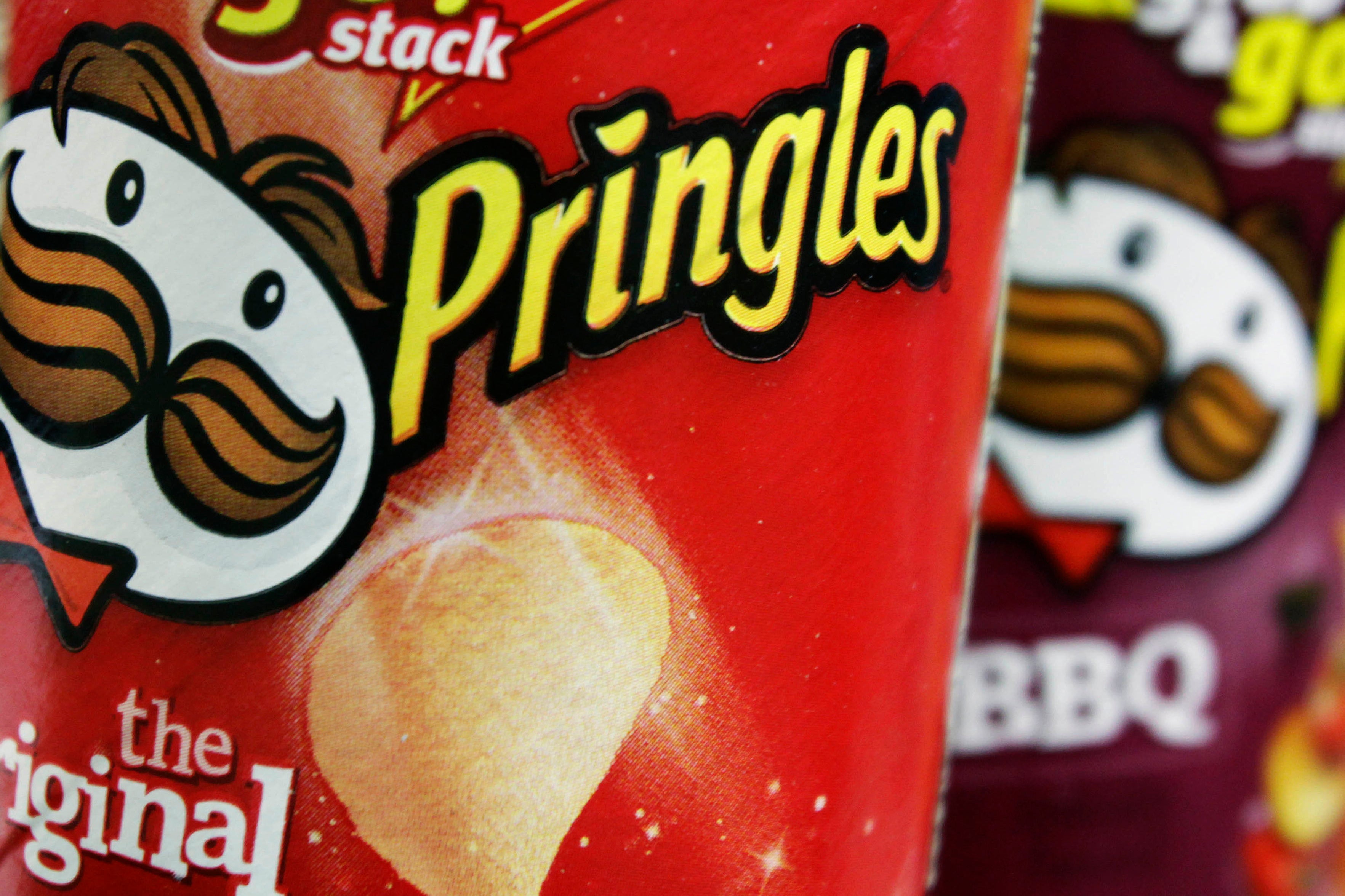 Pringles maker Kellanova's shares rise after US regulators approve its proposed merger with Mars