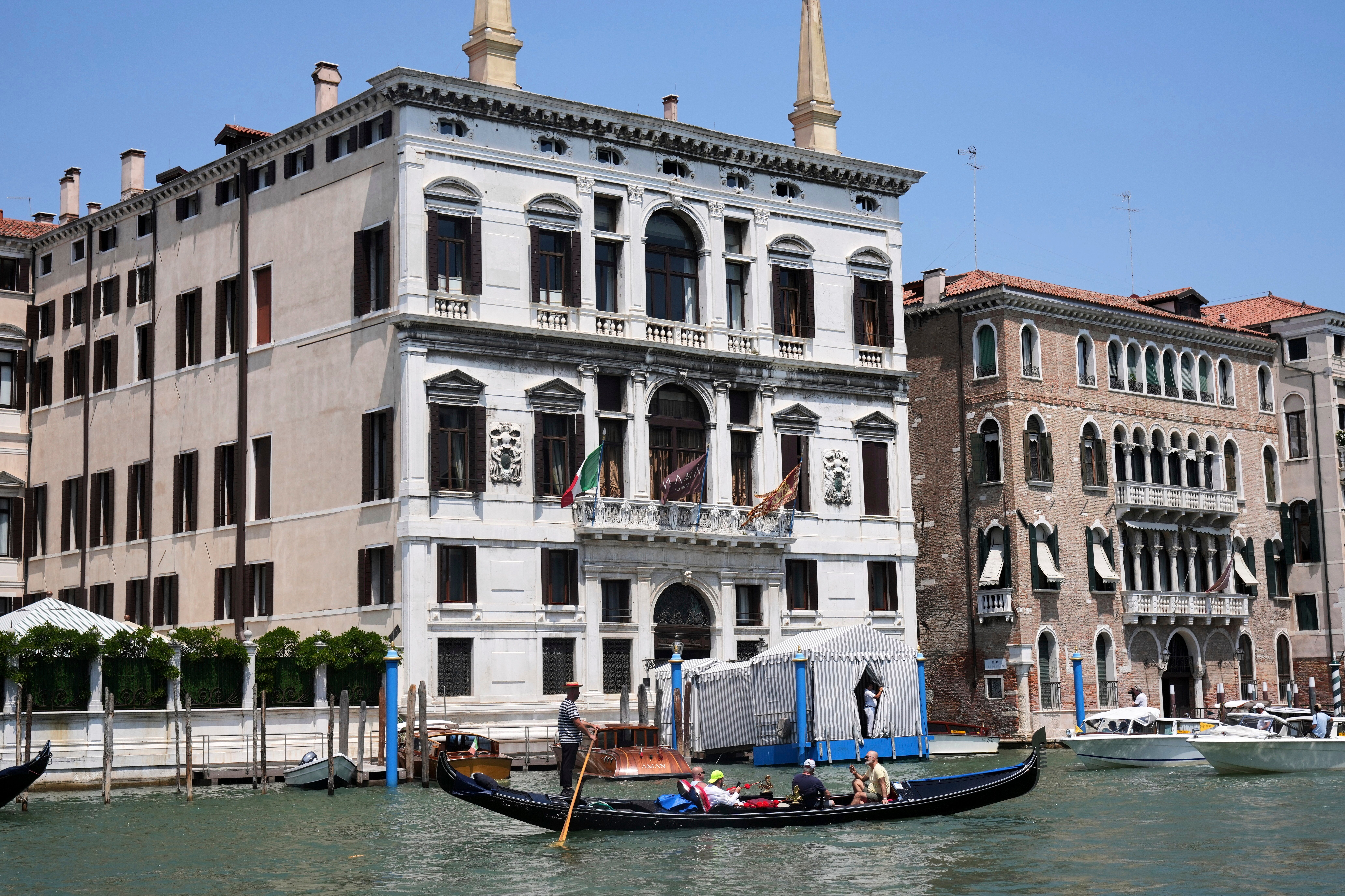 CORRECTION Italy Venice Bezos Wedding