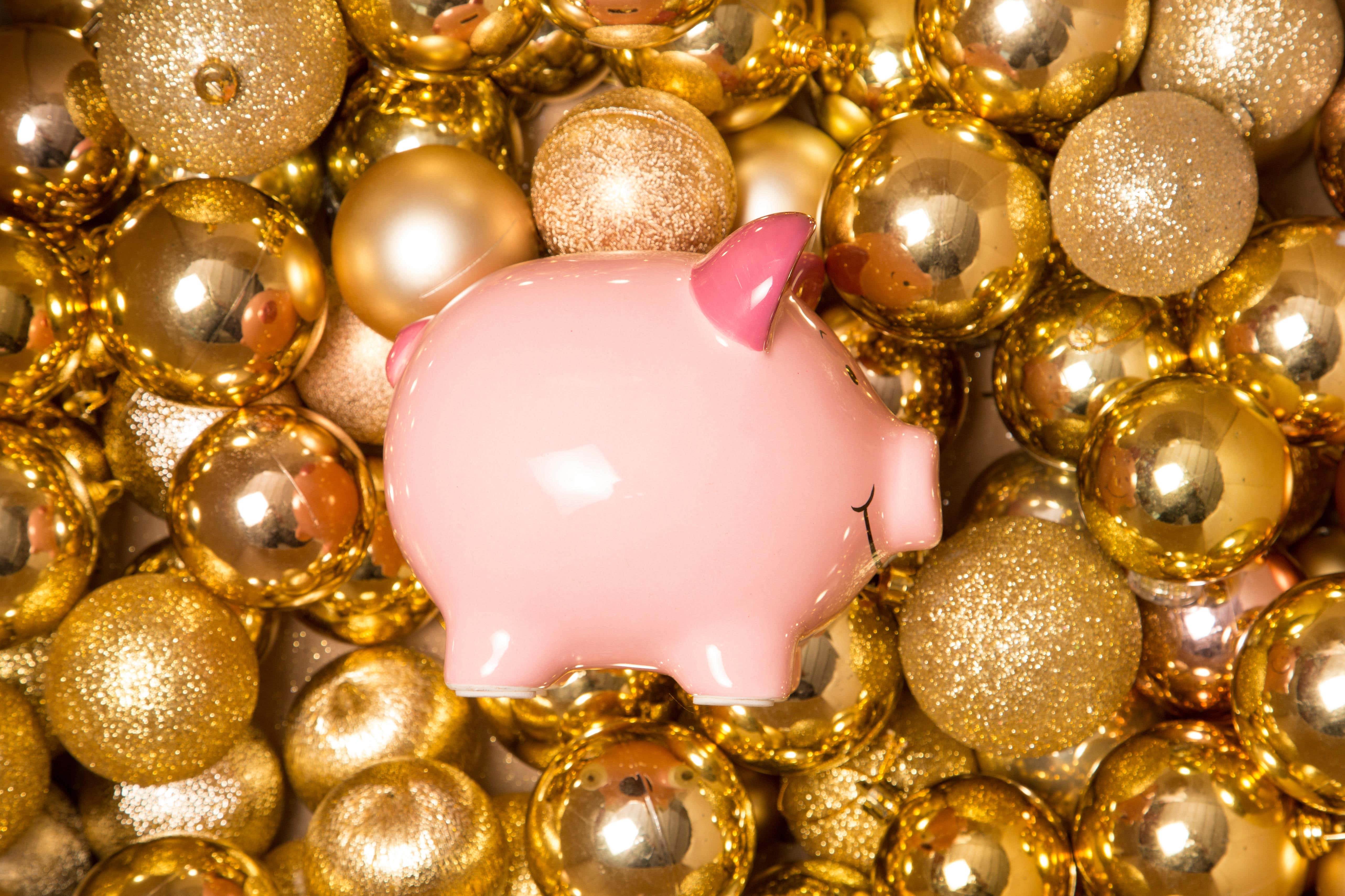 A finance expert shares tips for Christmas savings (Alamy/PA)