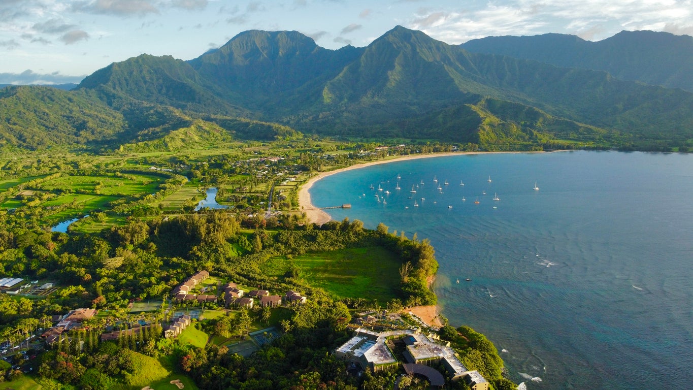 10 best Hawaii beaches to visit for a slice of paradise