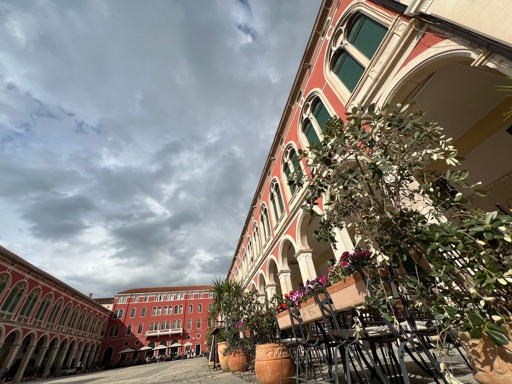 Why do some airlines often seem to be running late?