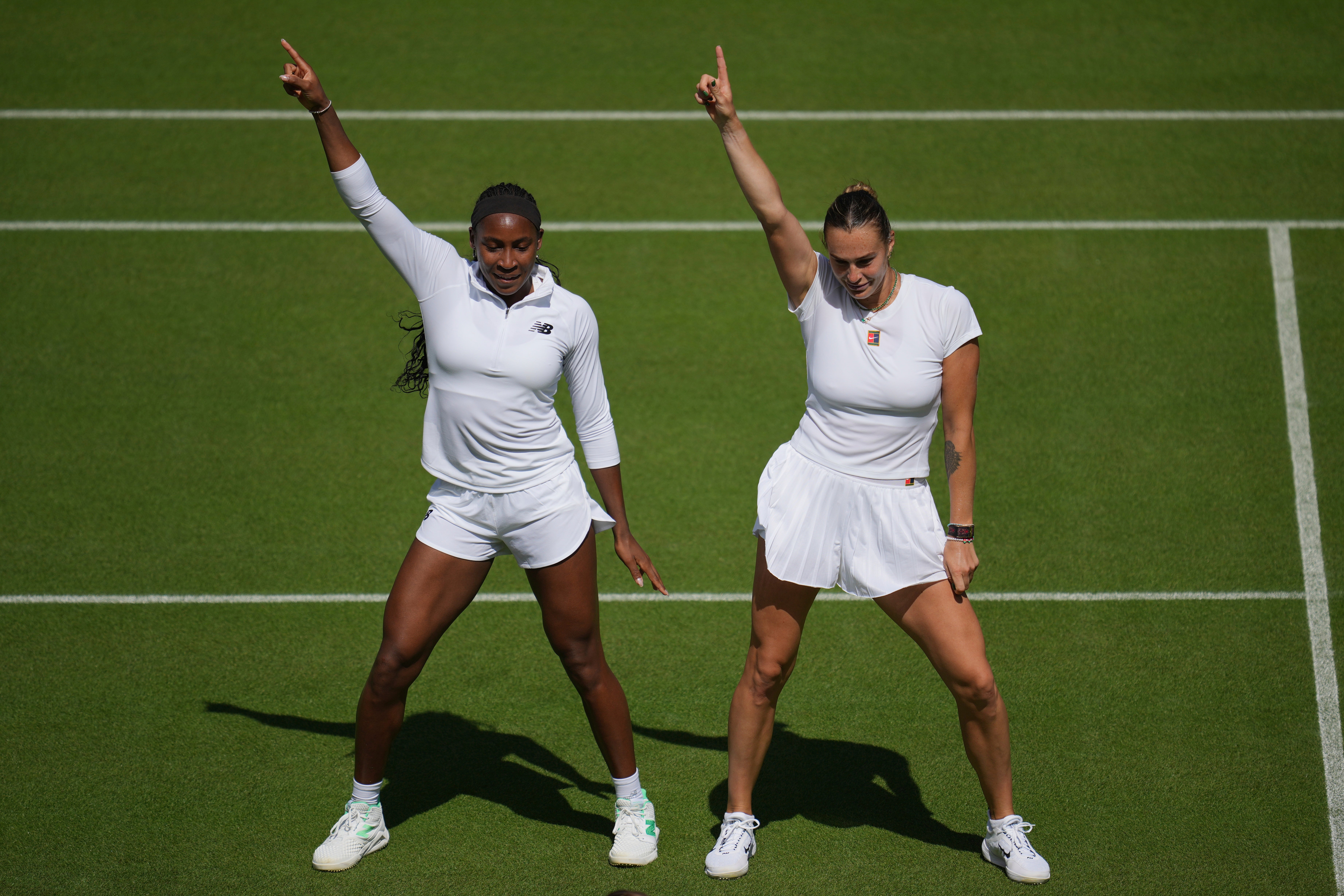 Gauff and Sabalenka danced to “Gonna Make You Sweat (Everybody Dance Now)”