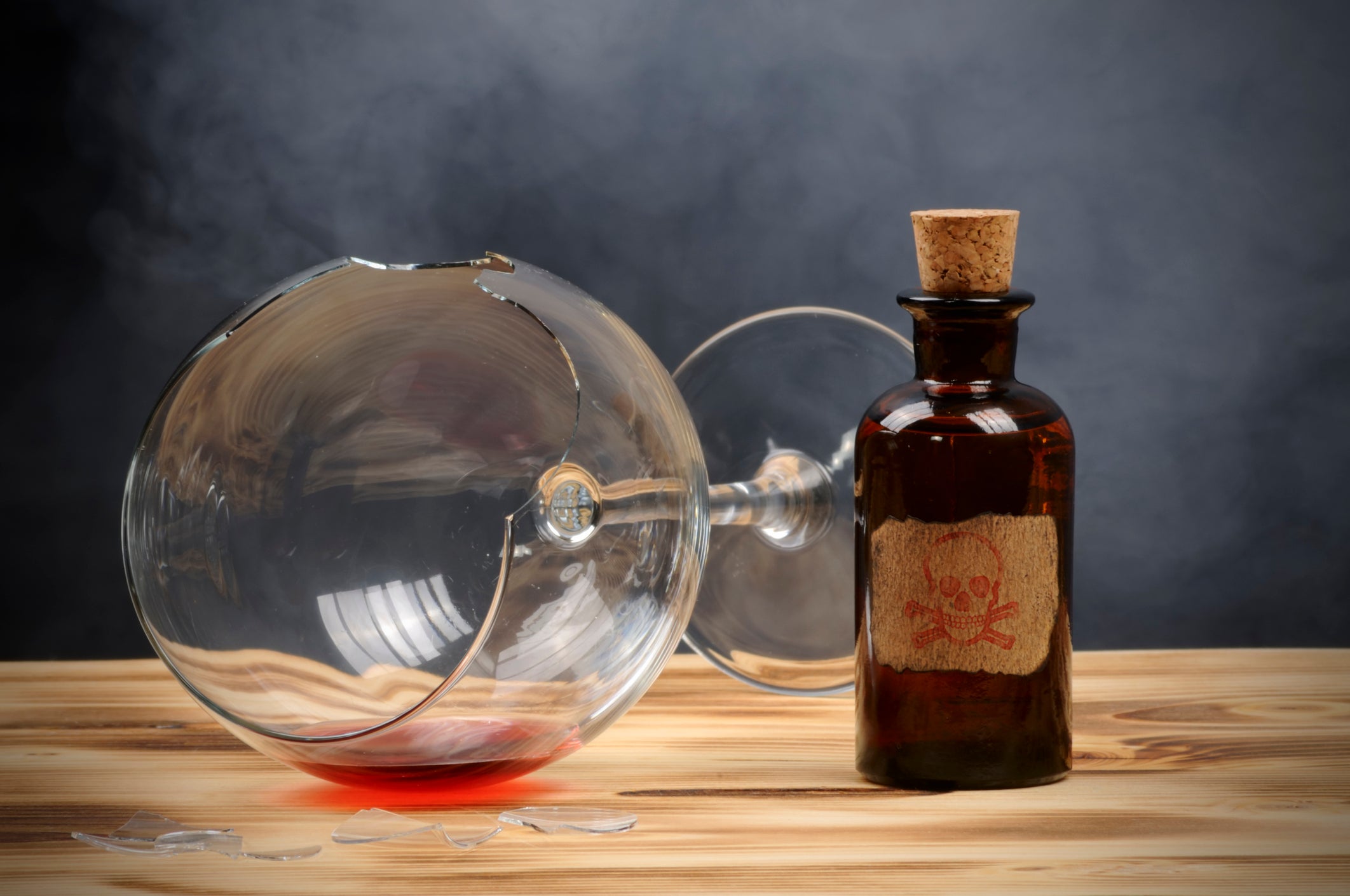 If every time I picked up the wine bottle to top up my glass – over a healthy dinner! So civilised! – it reminded me that I was increasing my risk of cancer, I suspect I might put it back down