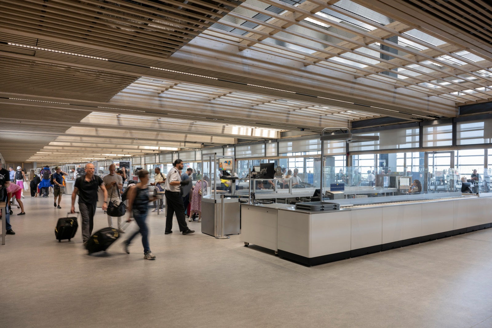 Marseille Provence Airport Terminal 1 'conveys peace and relaxation'