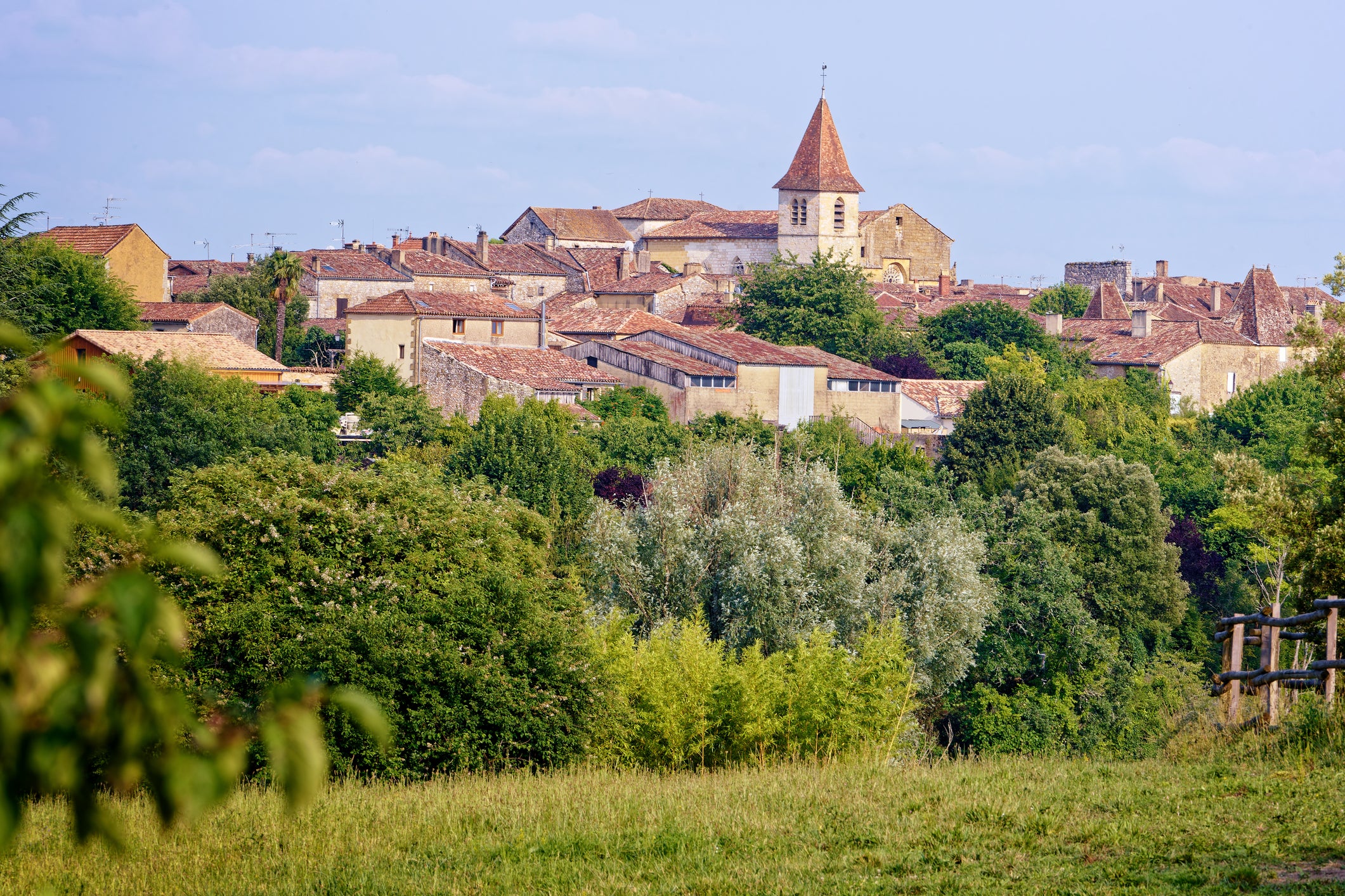 Visit the bastide village of Monpazier