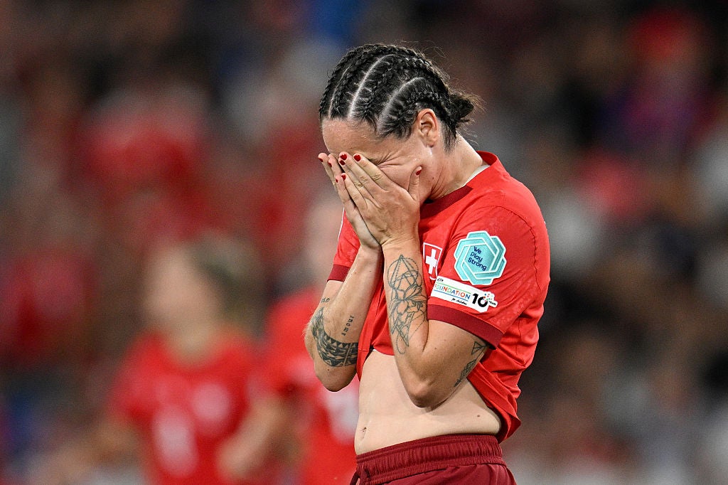 Geraldine Reuteler missed a glorious late chance