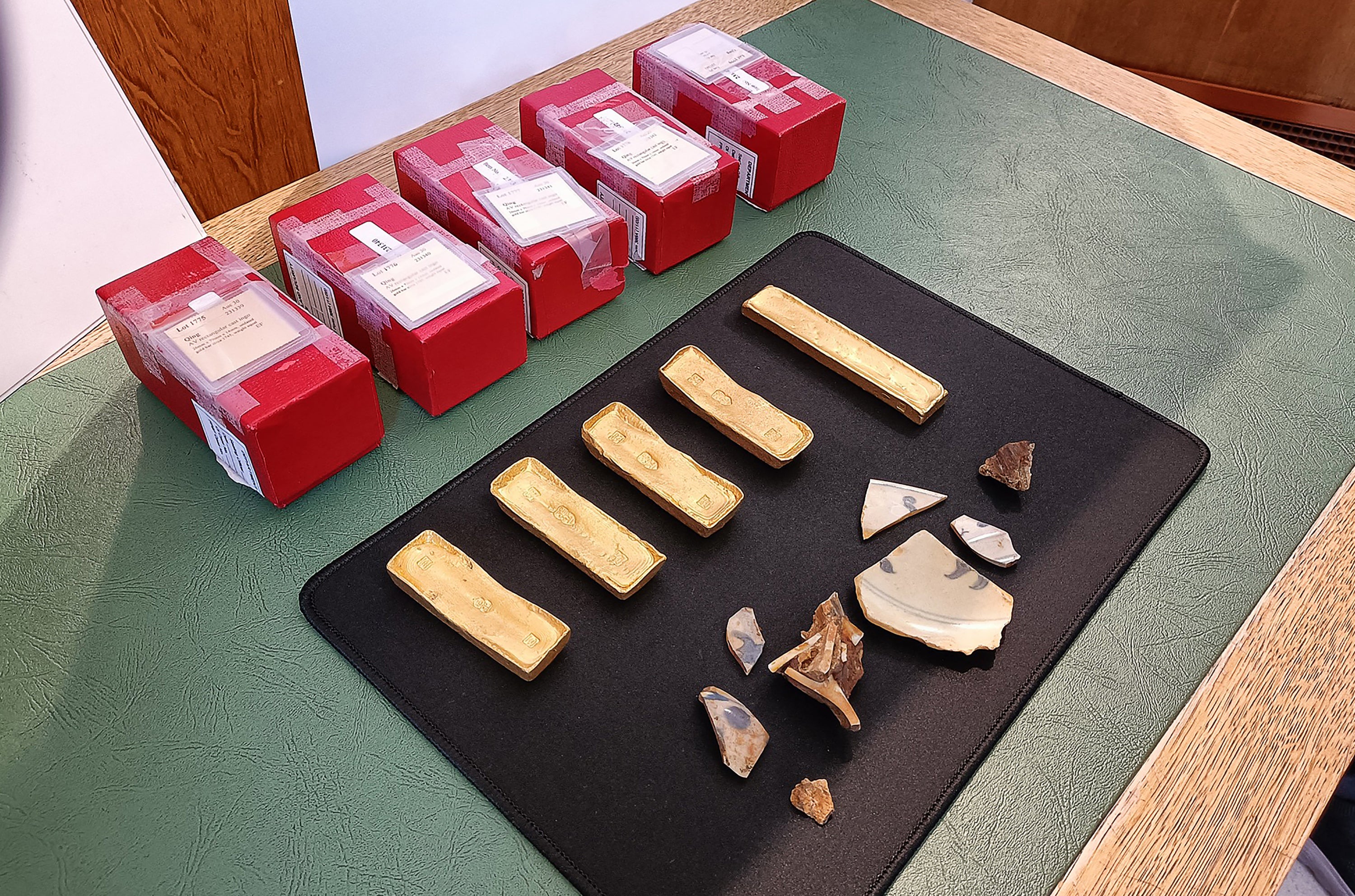 Gold ingots and other artifacts from the Prince de Conty shipwreck were repatriated to France in 2022