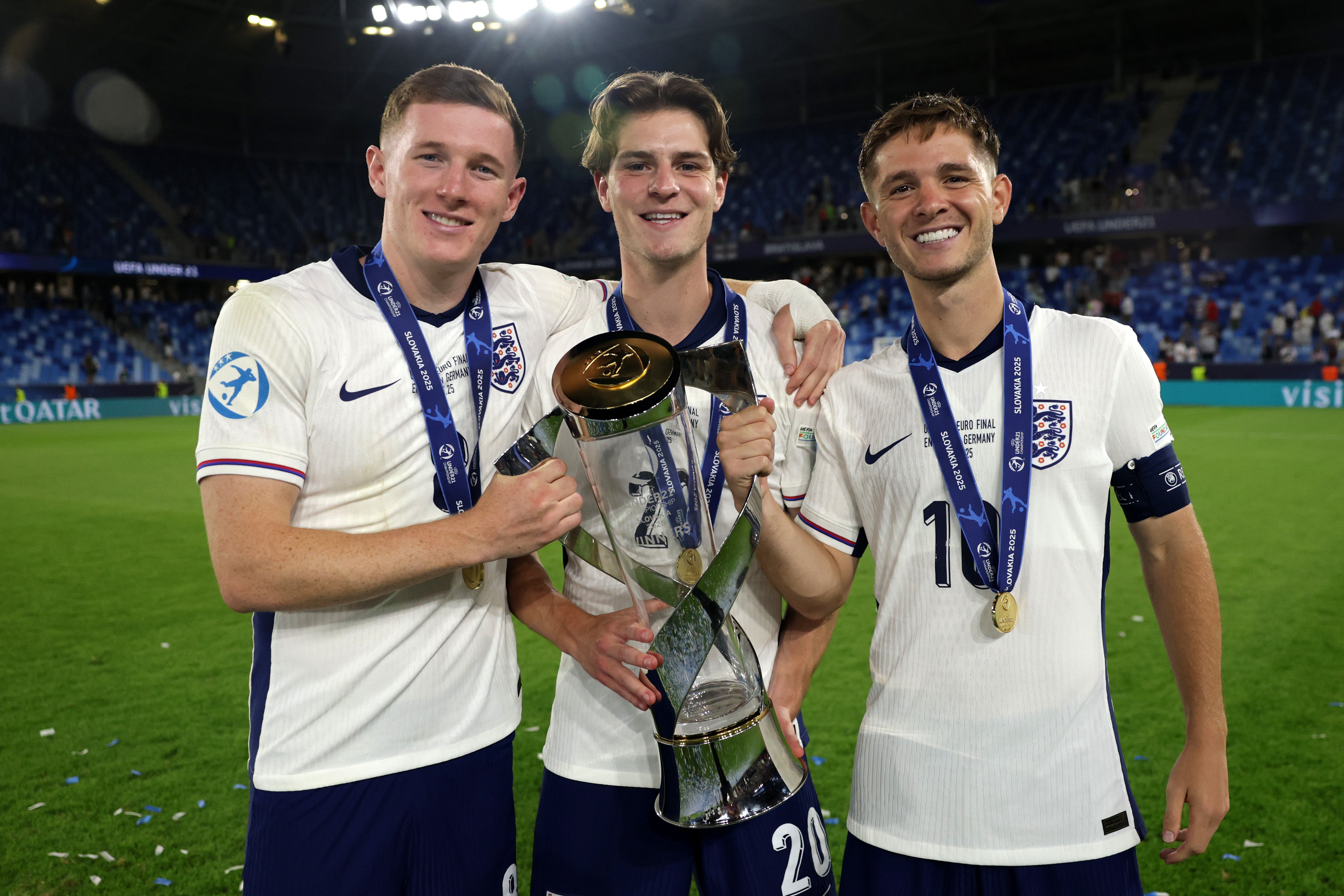 Elliot Anderson, Alex Scott and James McAtee of England