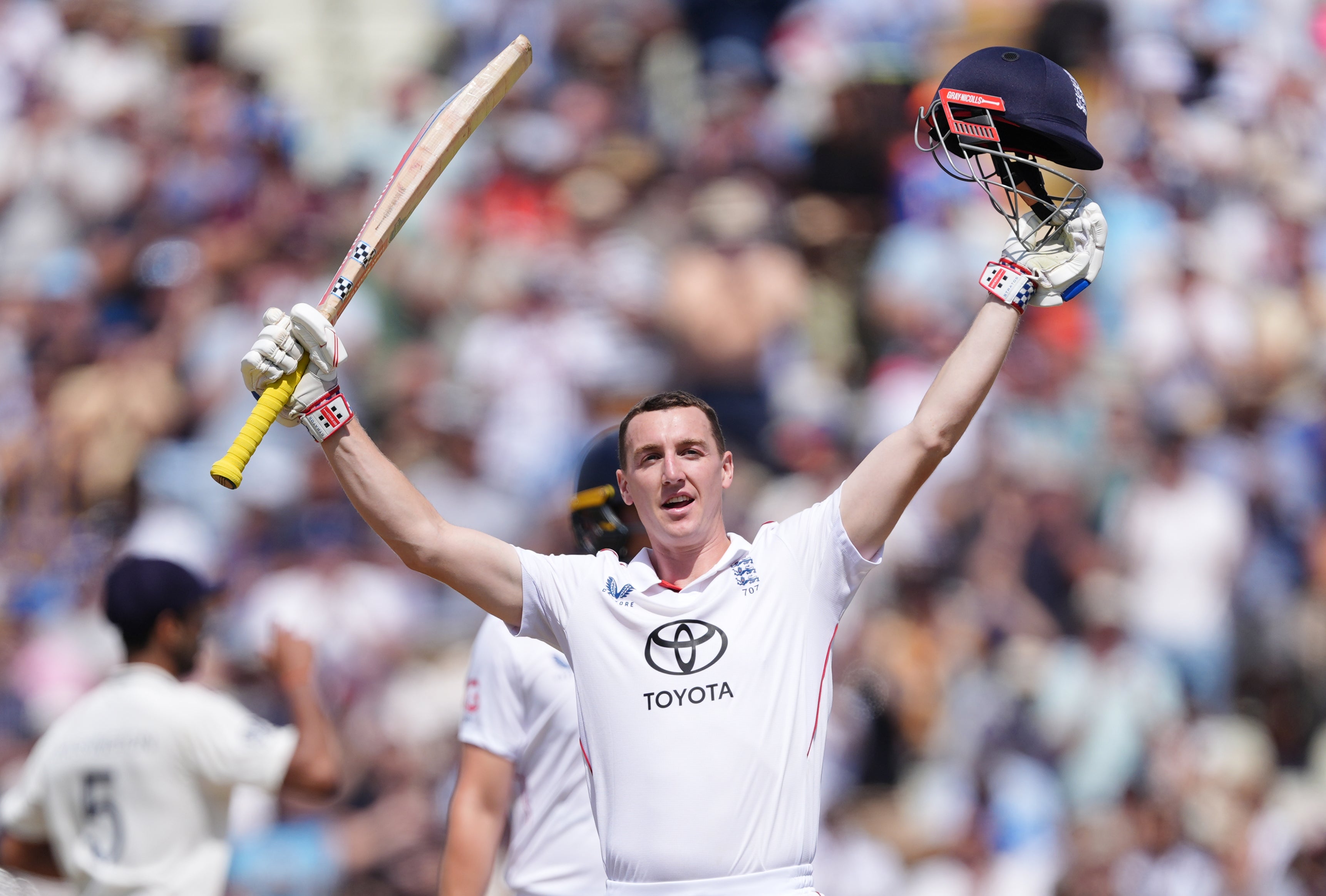 Harry Brook made a crucial hundred in partnership with Smith