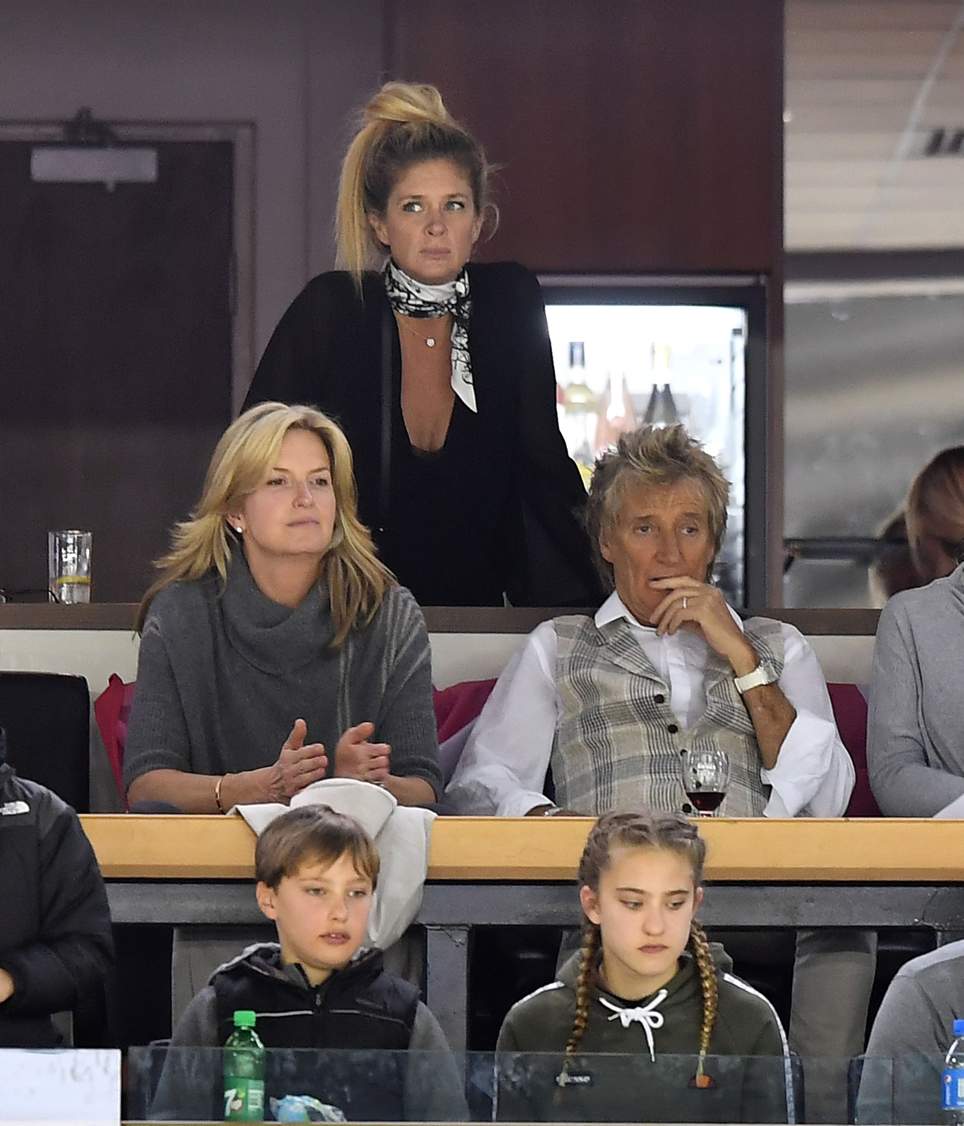 Penny Lancaster (left), Rachel Hunter (middle), and Rod Stewart (right) pictured together in 2017