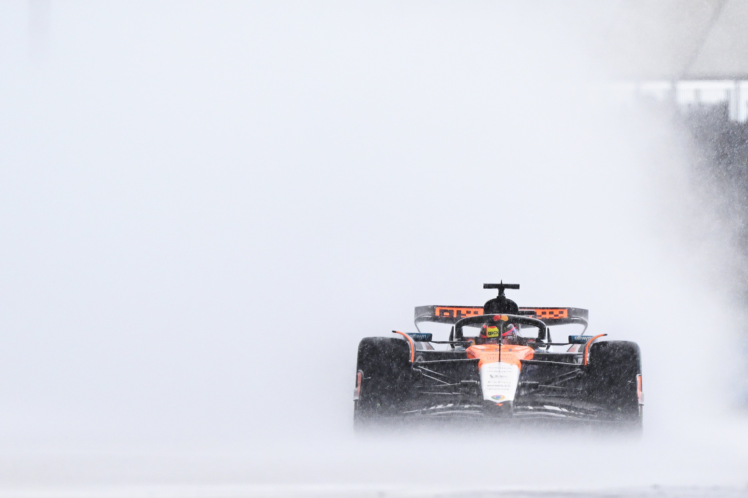 Oscar Piastri received a 10-second penalty