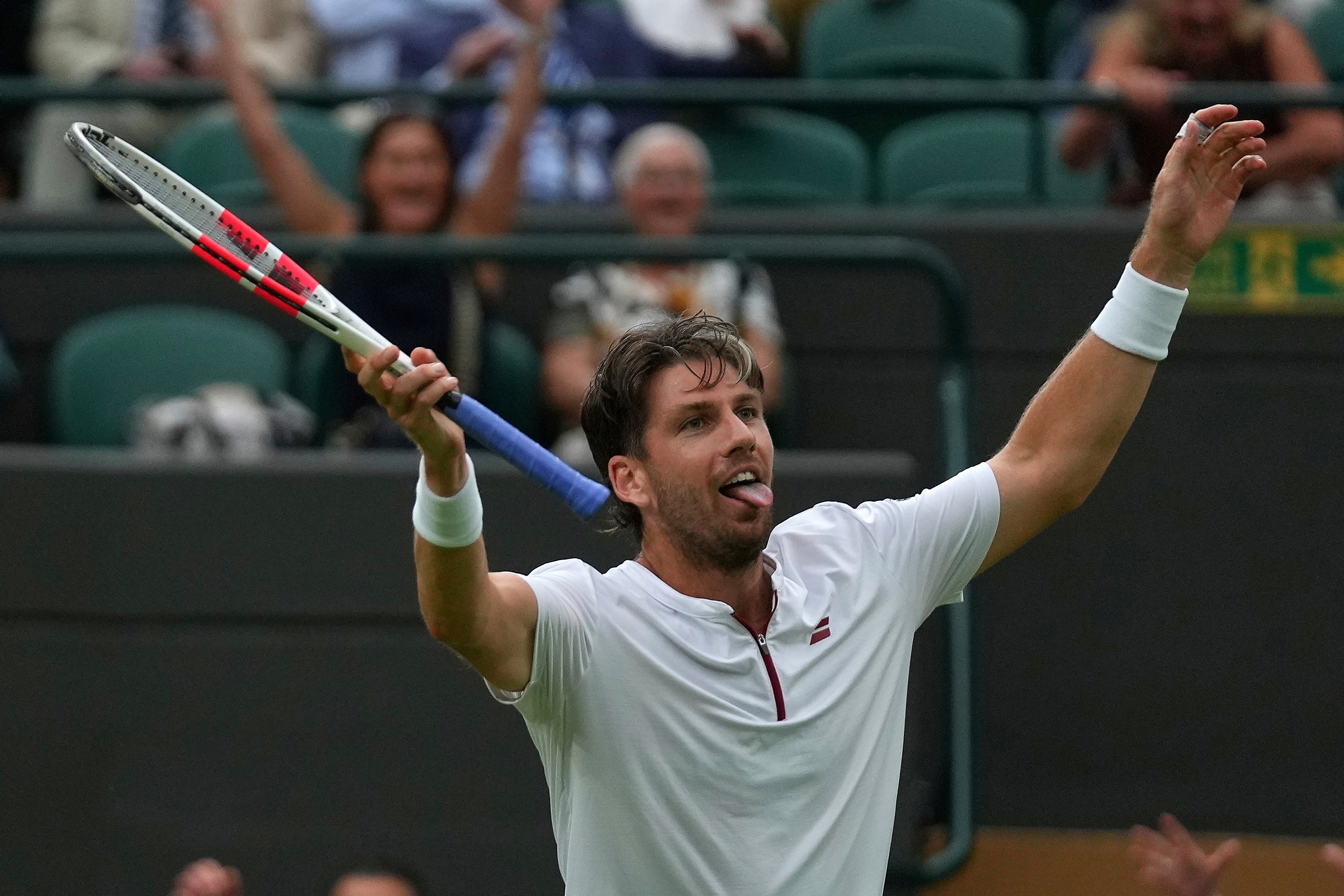 Cameron Norrie fights through five-set epic to reach Wimbledon quarter-finals