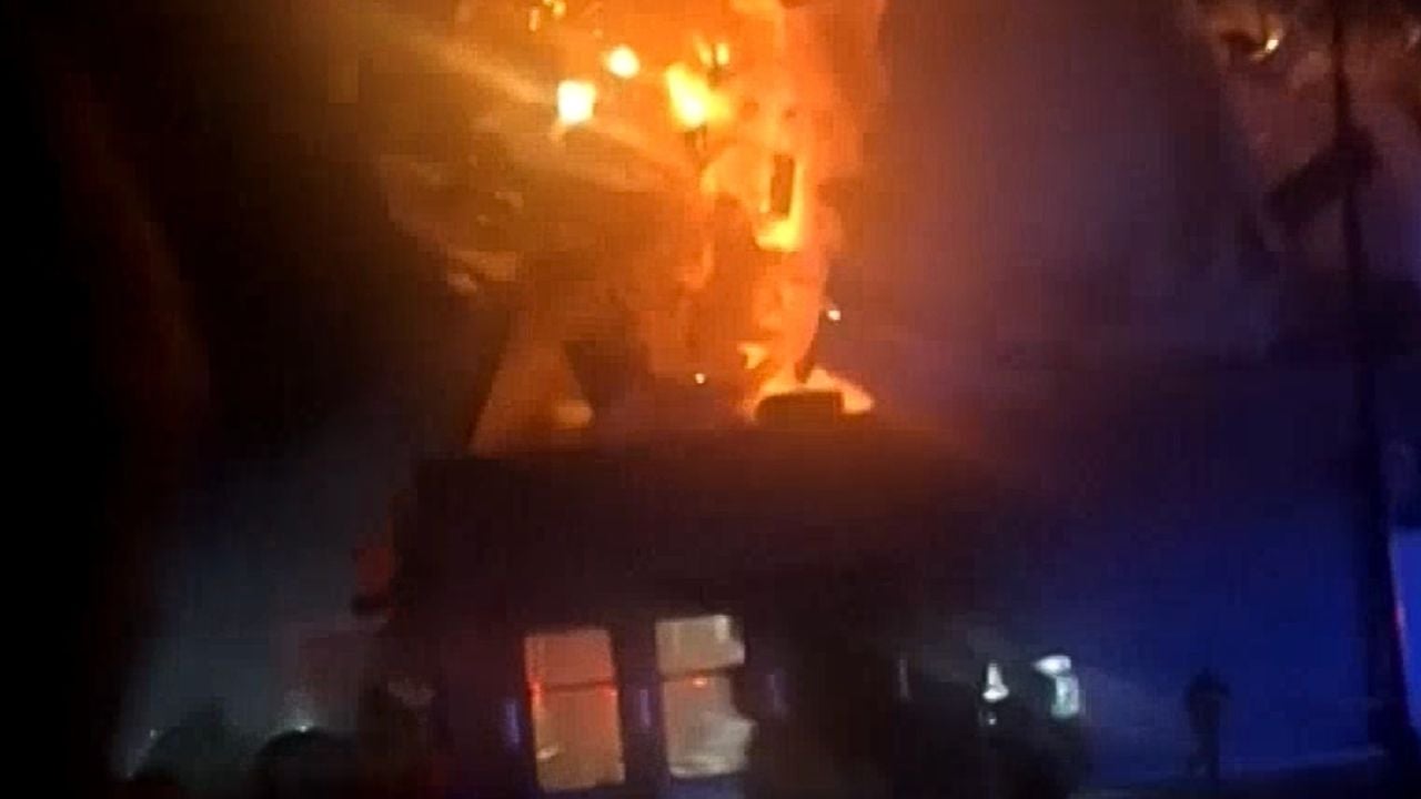 Explosion tears roof off Domino’s Pizza after car crashes into restaurant