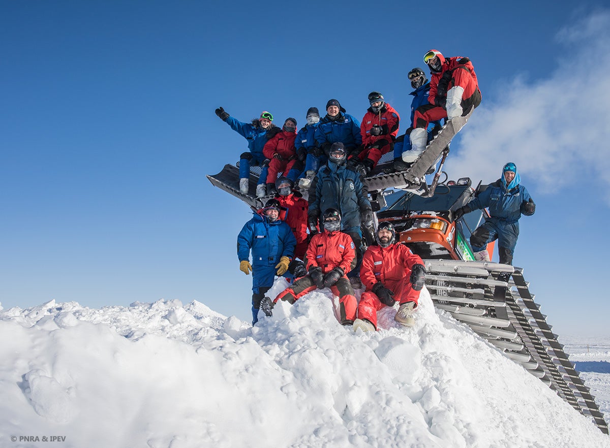 The team led by Cyprien Verseux at the end of their nine months of isolated 'winter-over'. He particularly likes how this photo displays the cohesion and friendship of the team, even after such an intense nine months of darkness and hardship