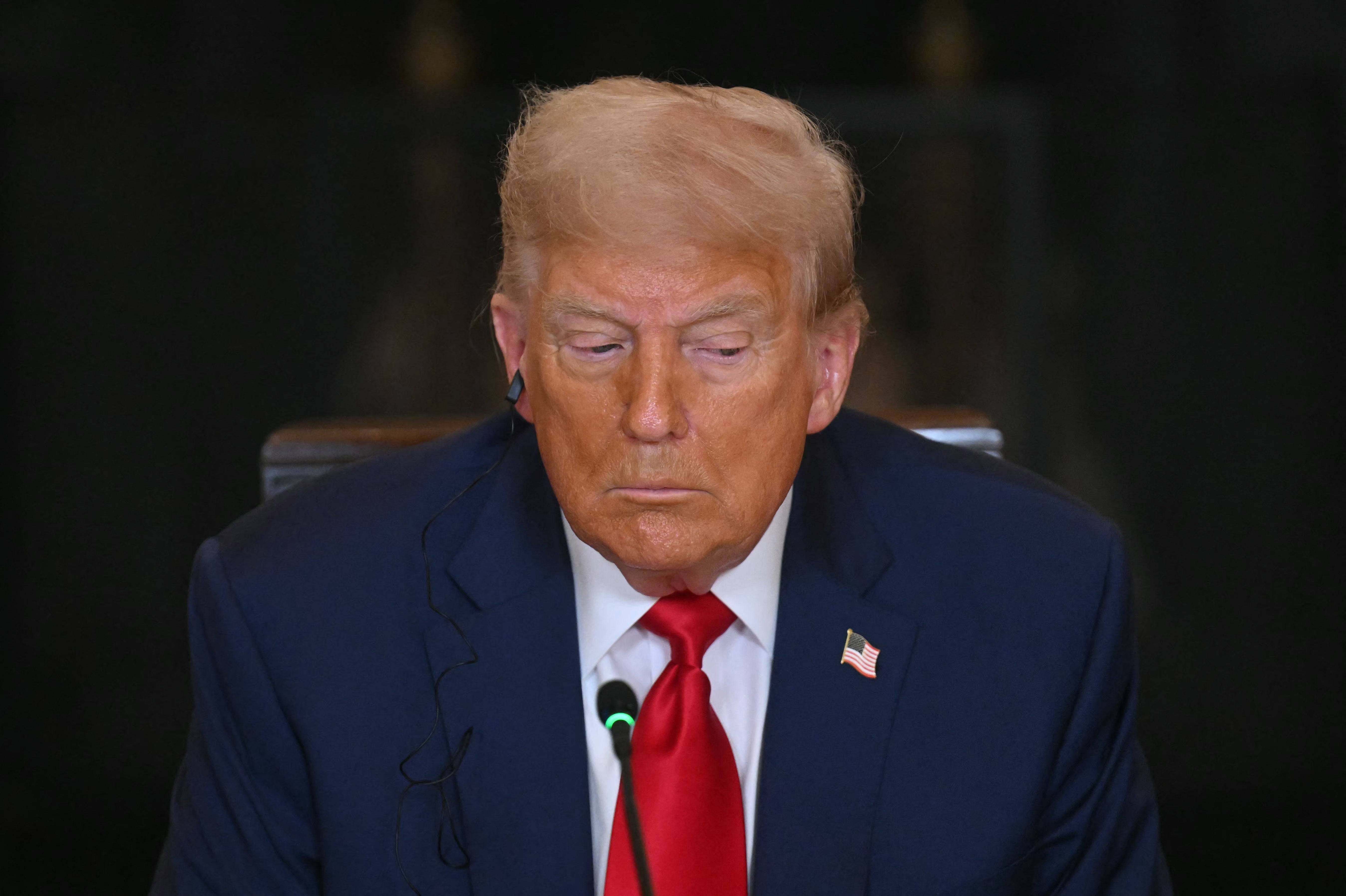 Rhode Island man faces charges after threatening to kill Trump, Bondi and Stephen Miller on Truth Social