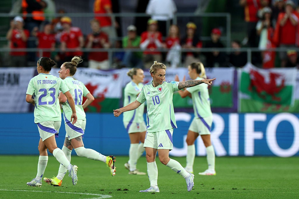 Jess Fishlock became the oldest player to score a goal at the Women’s Euros
