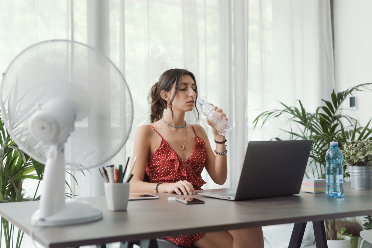 Employers urged to give staff extra breaks and relax dress codes amid UK heatwave Employers urged to give staff extra breaks and relax dress codes amid UK heatwave