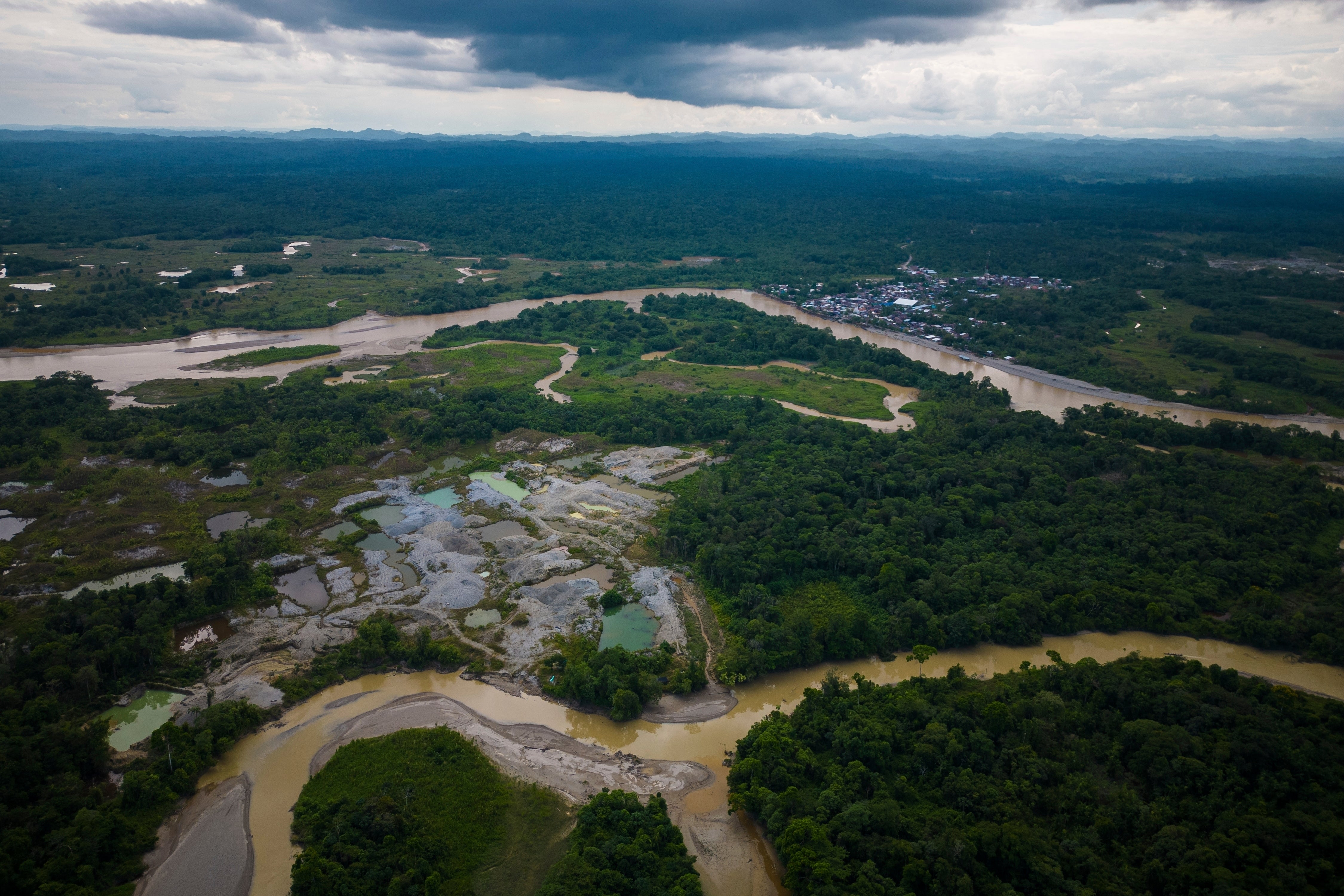 Amazon Stopping Environmental Crime