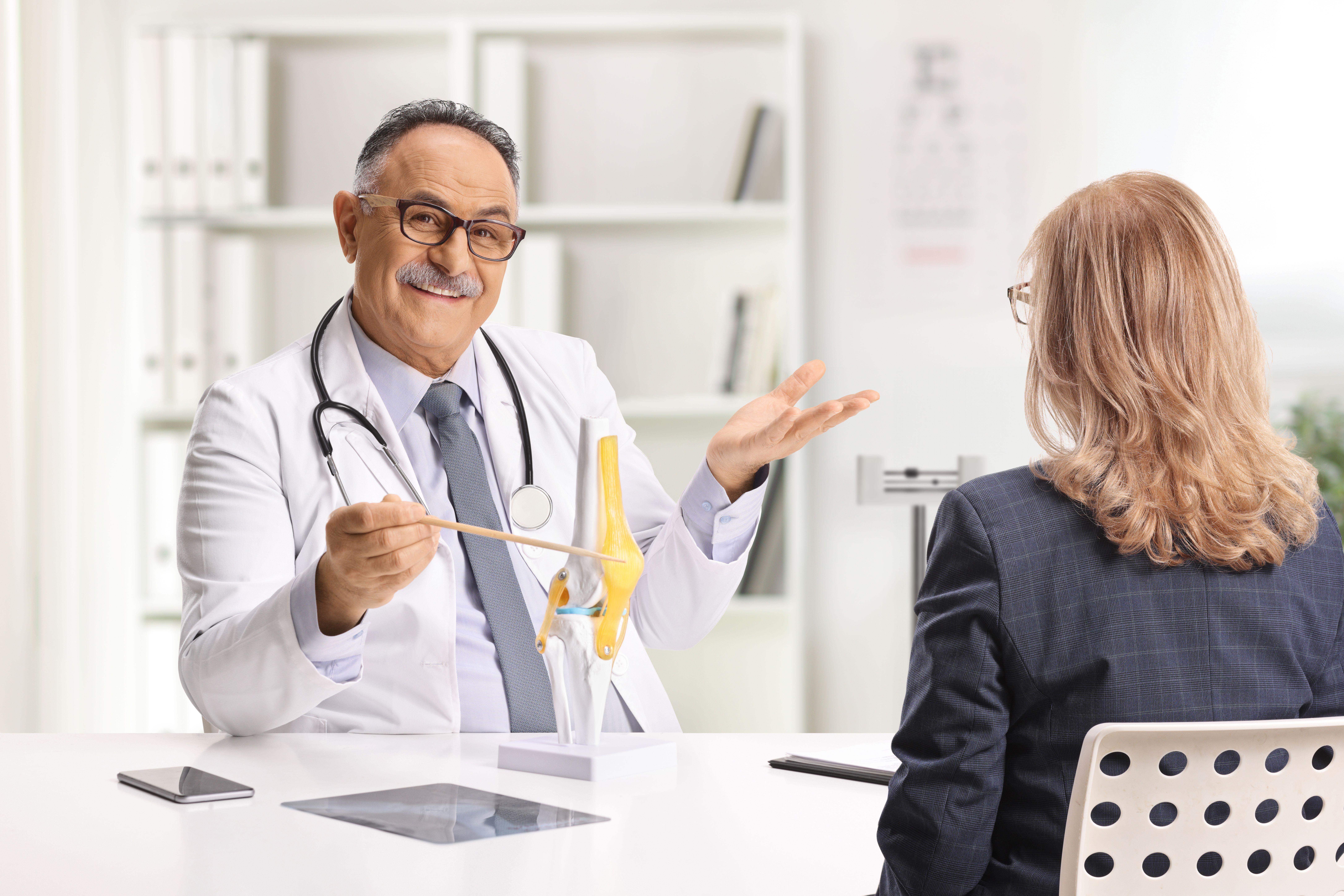 Especialistas do joelho oferecem uma grande variedade de tratamentos