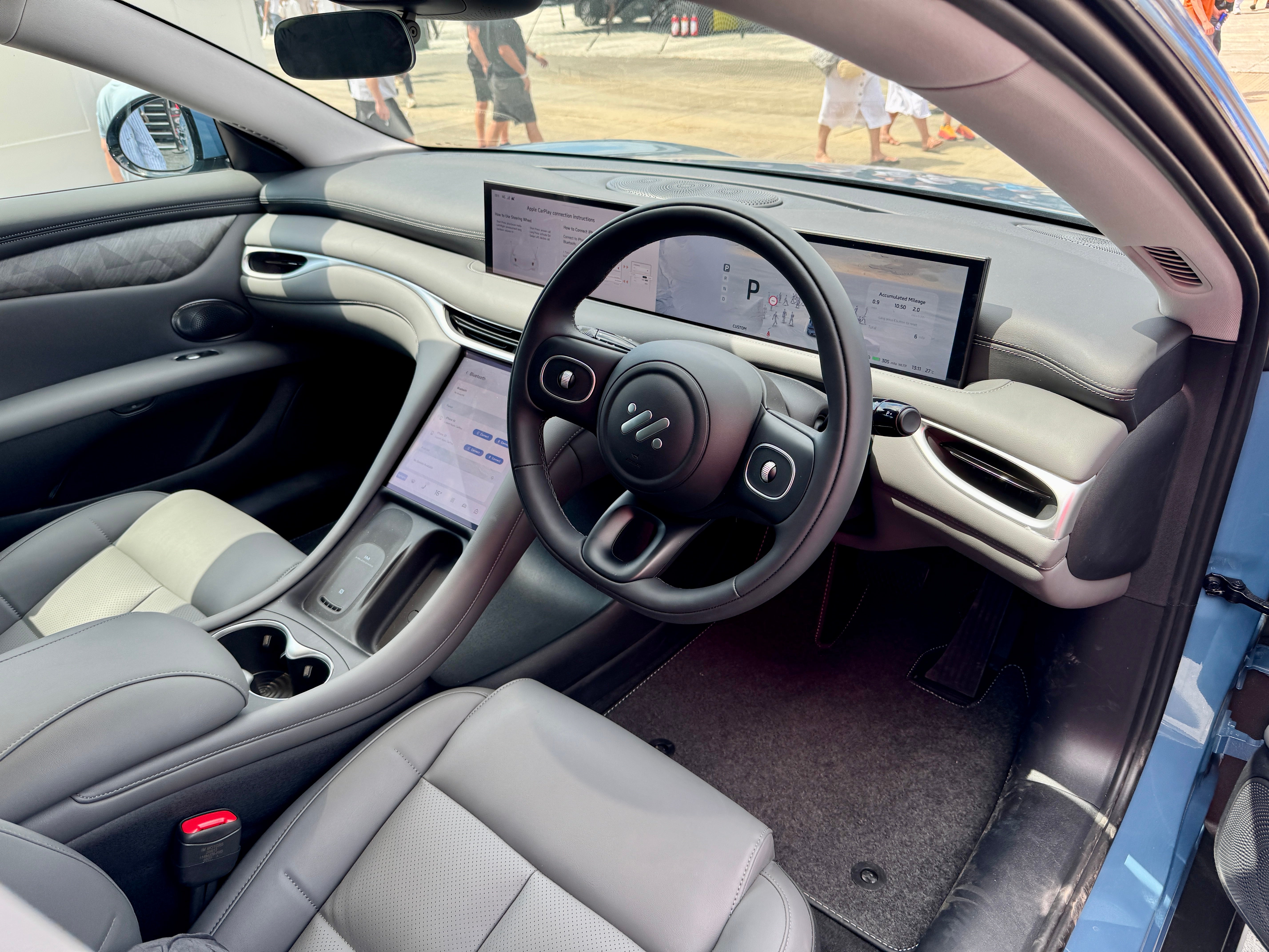 Big screens dominate the MG IM5 interior, with no buttons – quality and tech are impressive, though