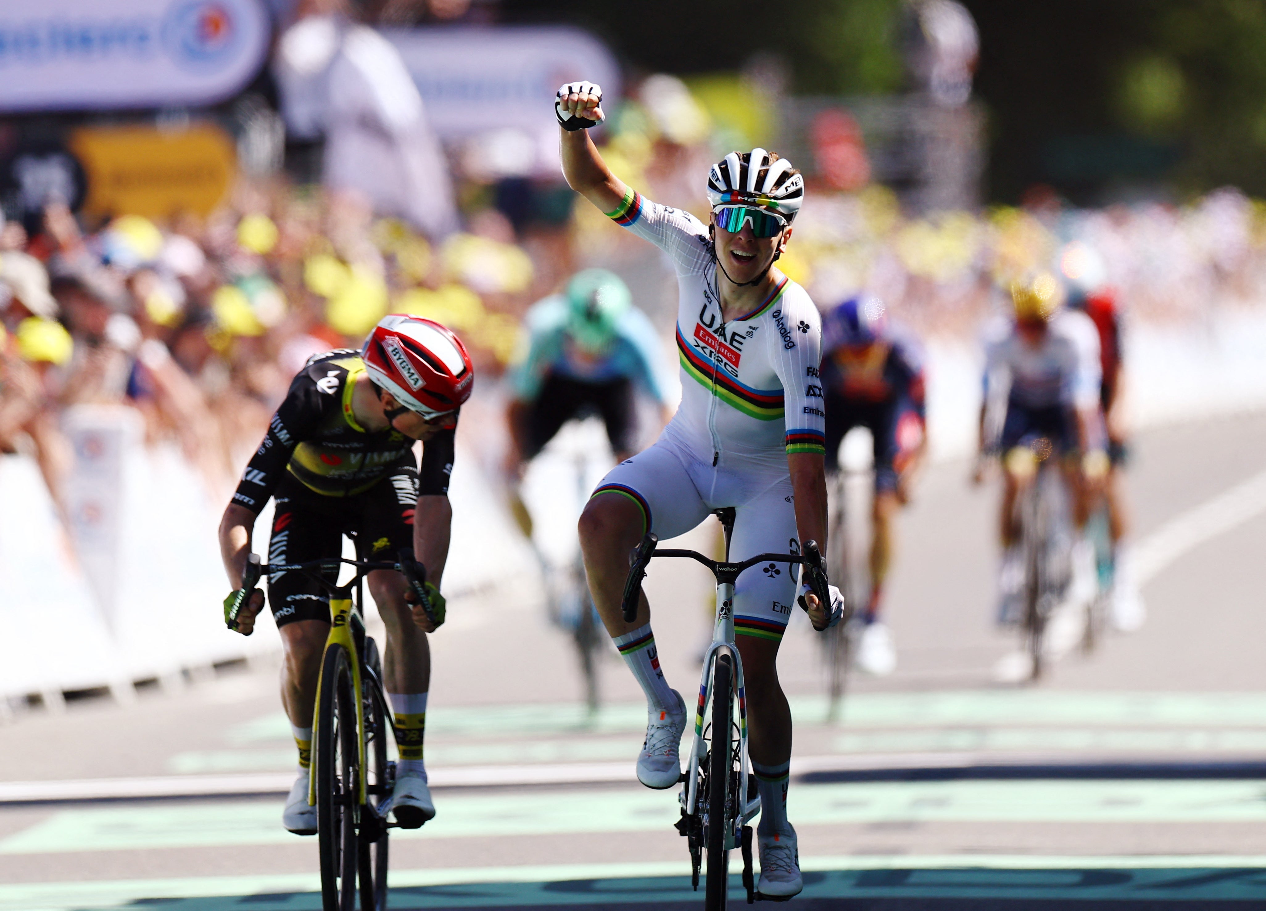 Pogacar outsprinted Vingegaard to win stage seven