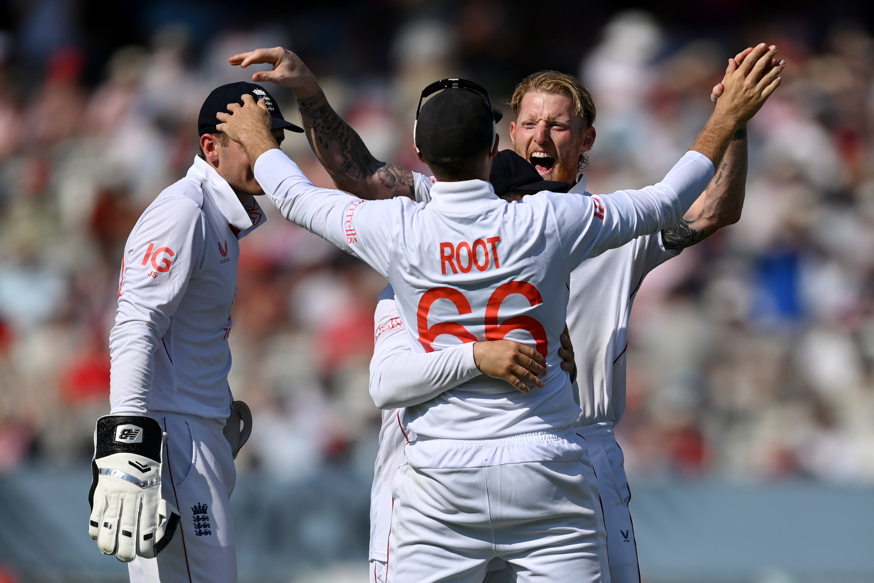 Joe Root breaks Test record with outrageous catch against India