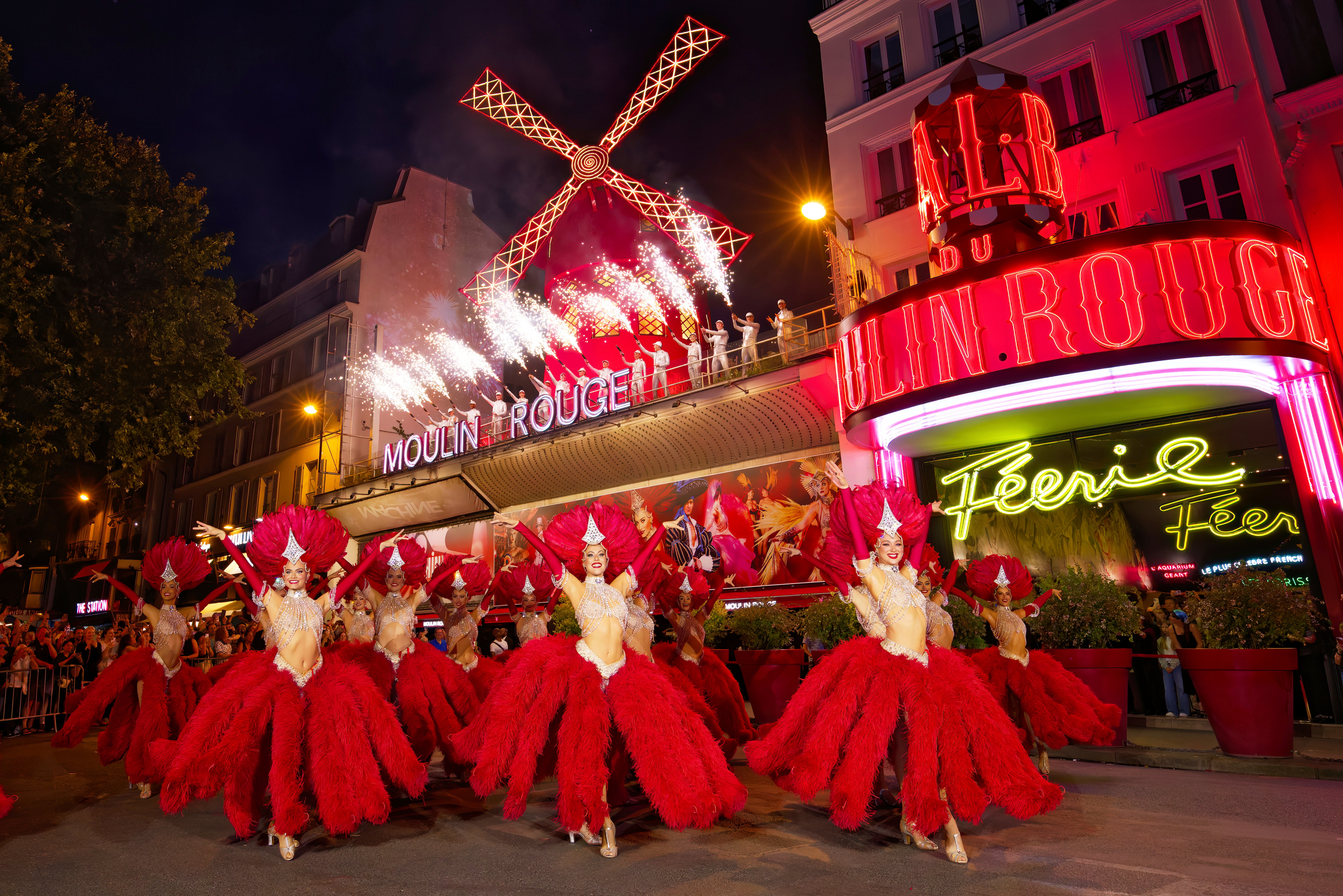 France Moulin Rouge