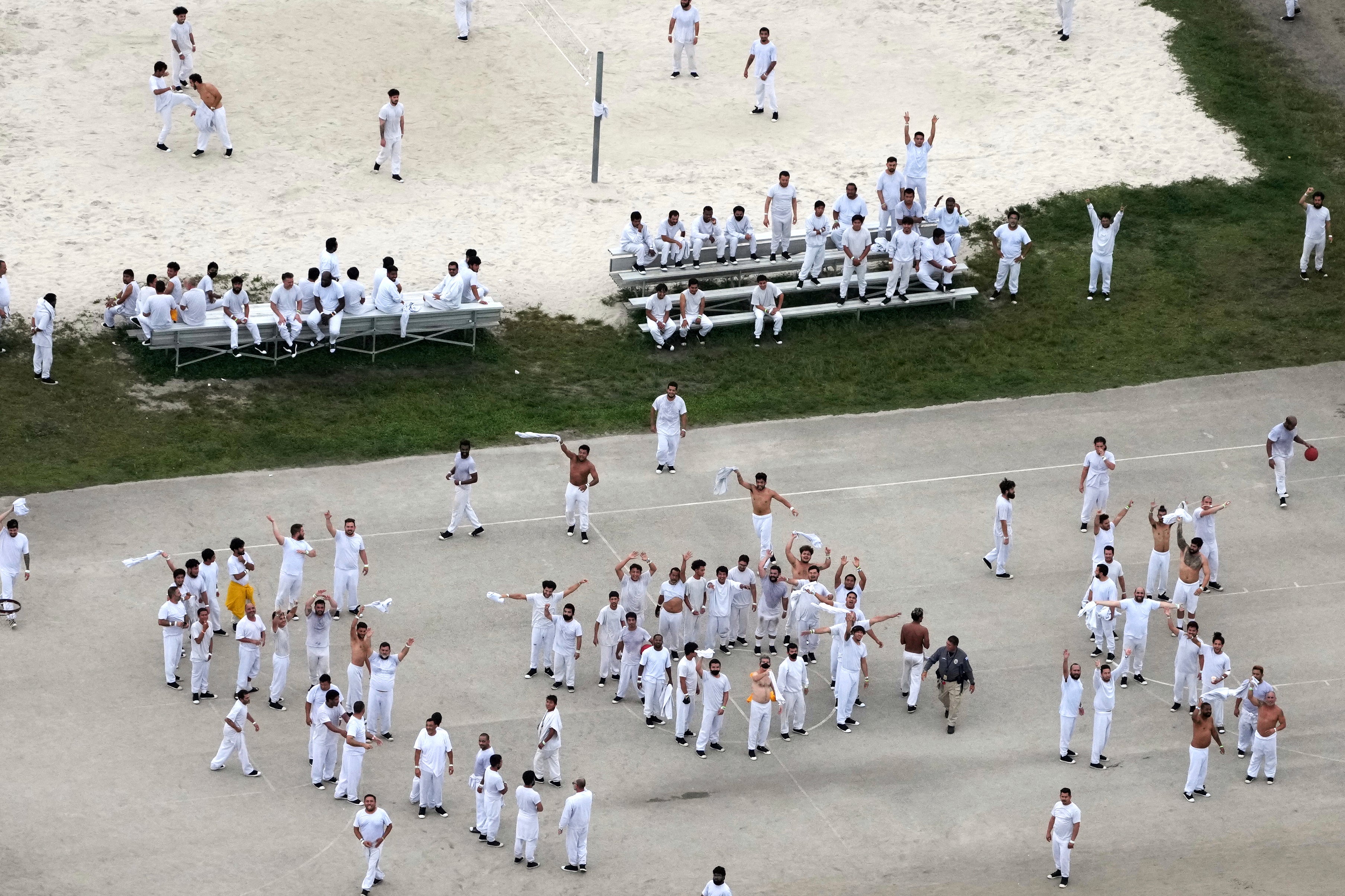 APTOPIX Immigration Detention Centers