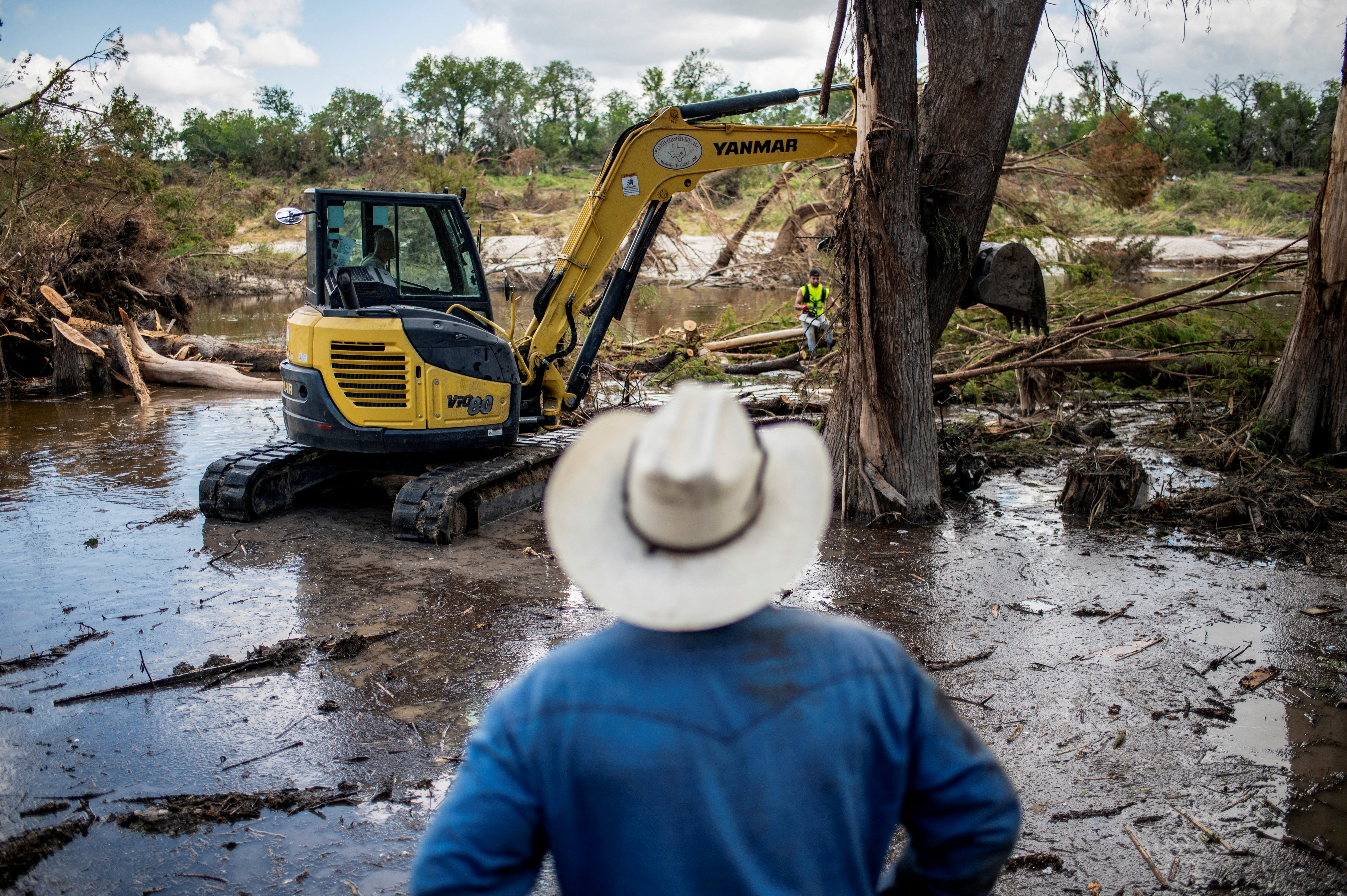 Texas floods latest: Kerr County failed to use alarm system ahead of flooding that’s killed at least 121, report