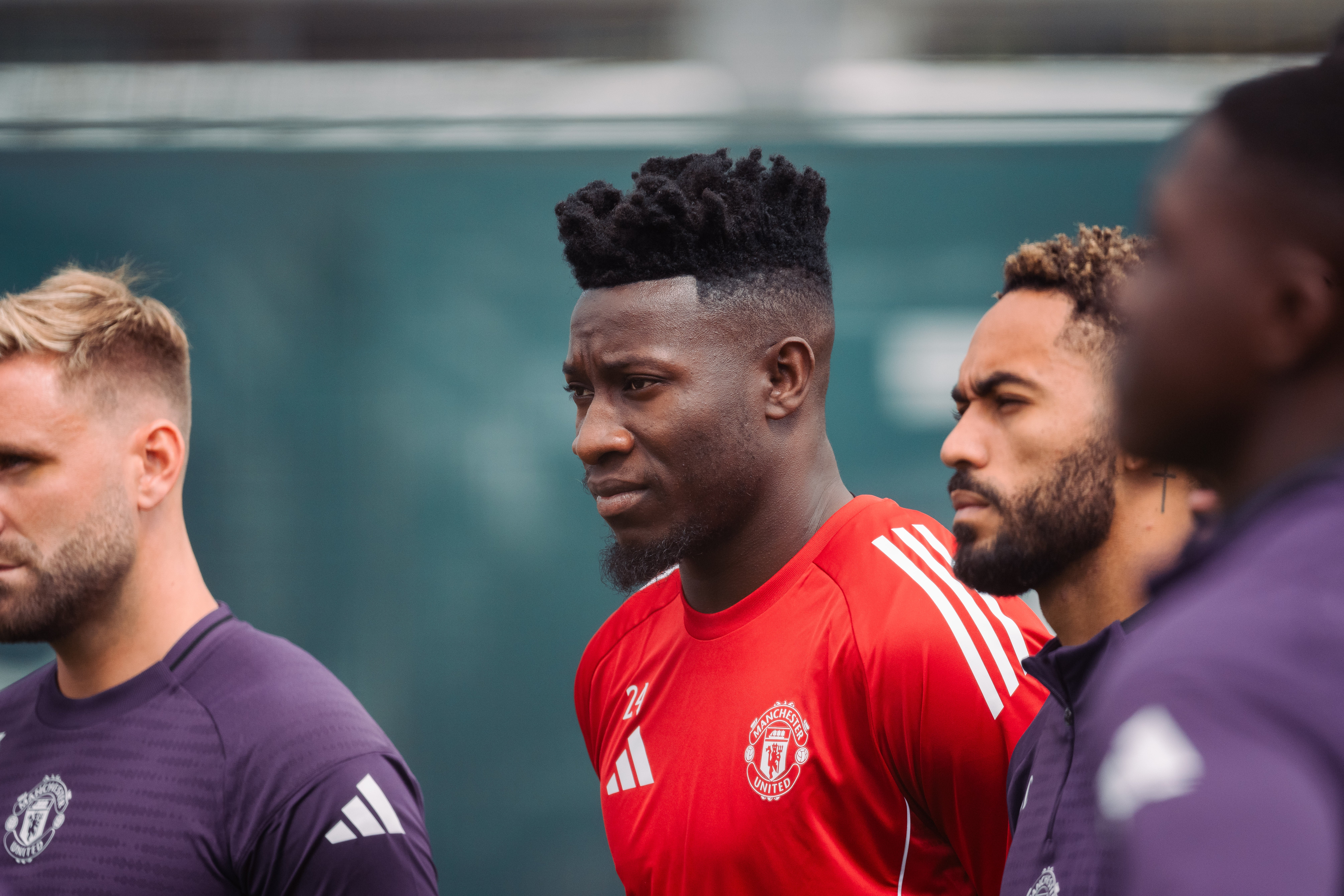 Man United face goalkeeper dilemma after Andre Onana suffers injury in training