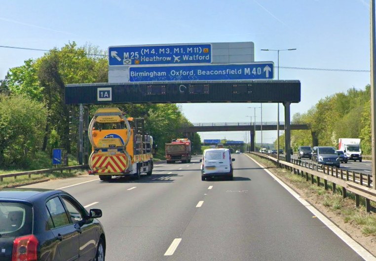 The crash happened on the northbound carriageway in Buckinghamshire, and led to a closure between junction 1A for the M25