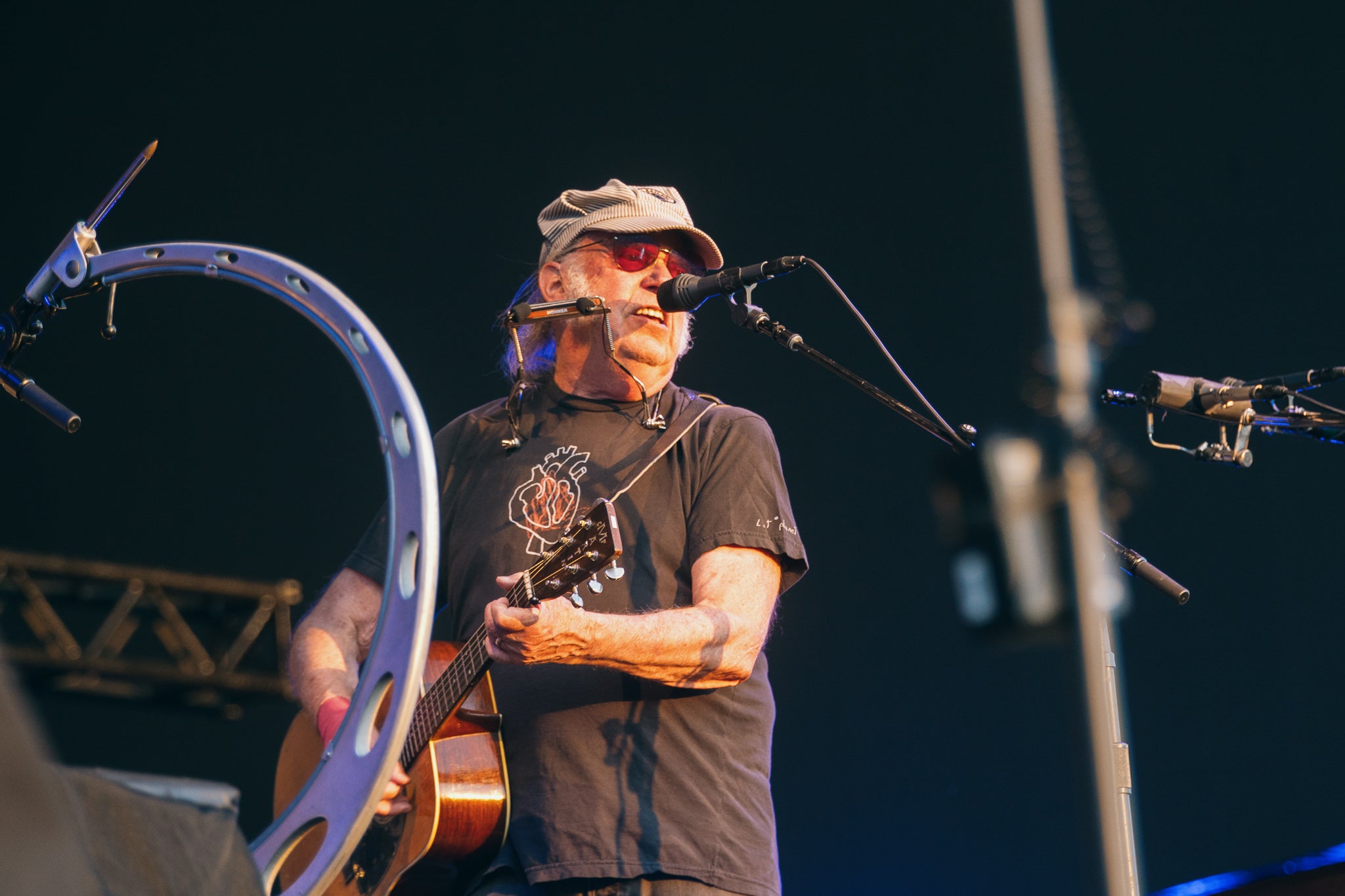 <p>Neil Young rounded off an evening of stellar performances</p>