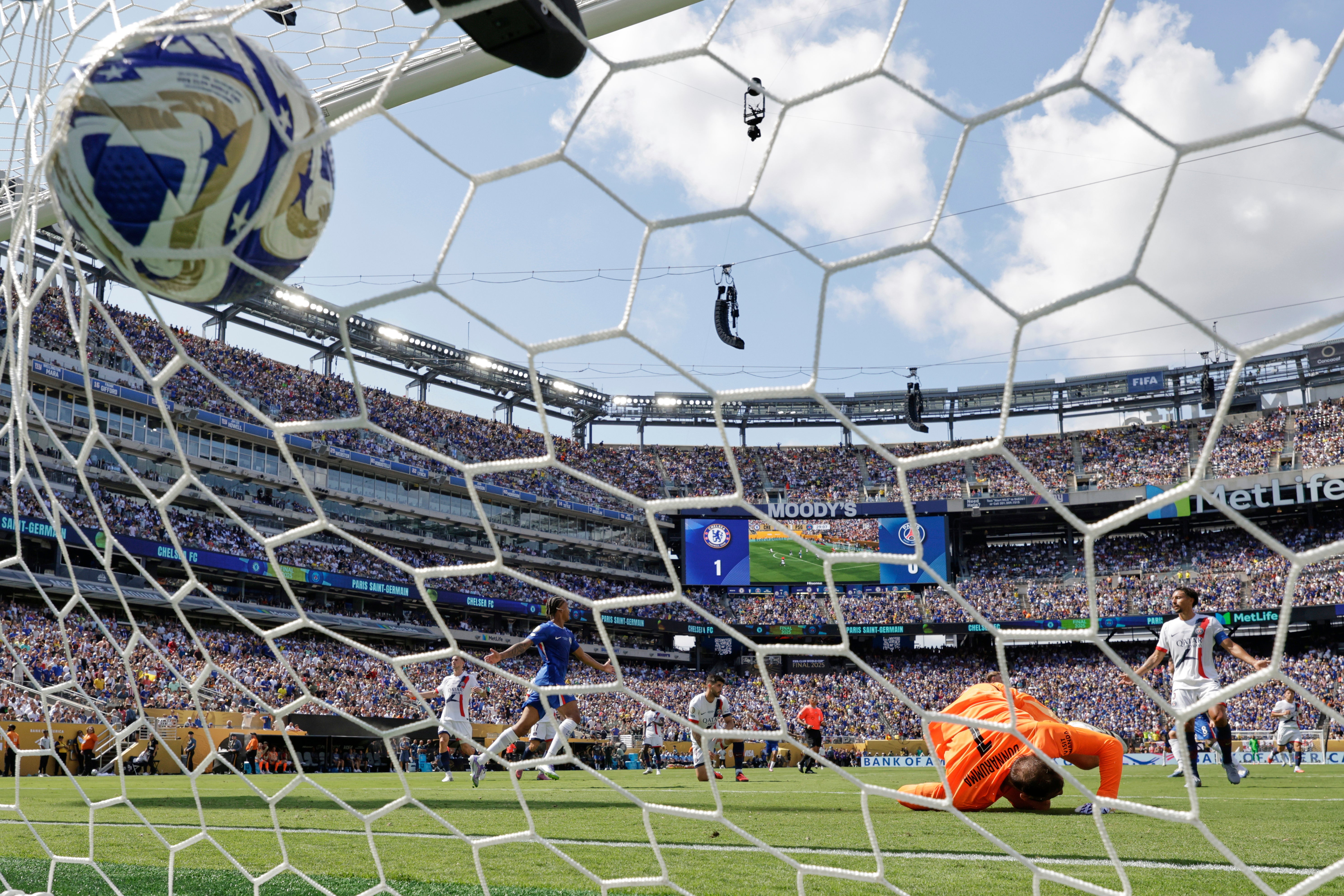 APTOPIX CWC Chelsea PSG Soccer