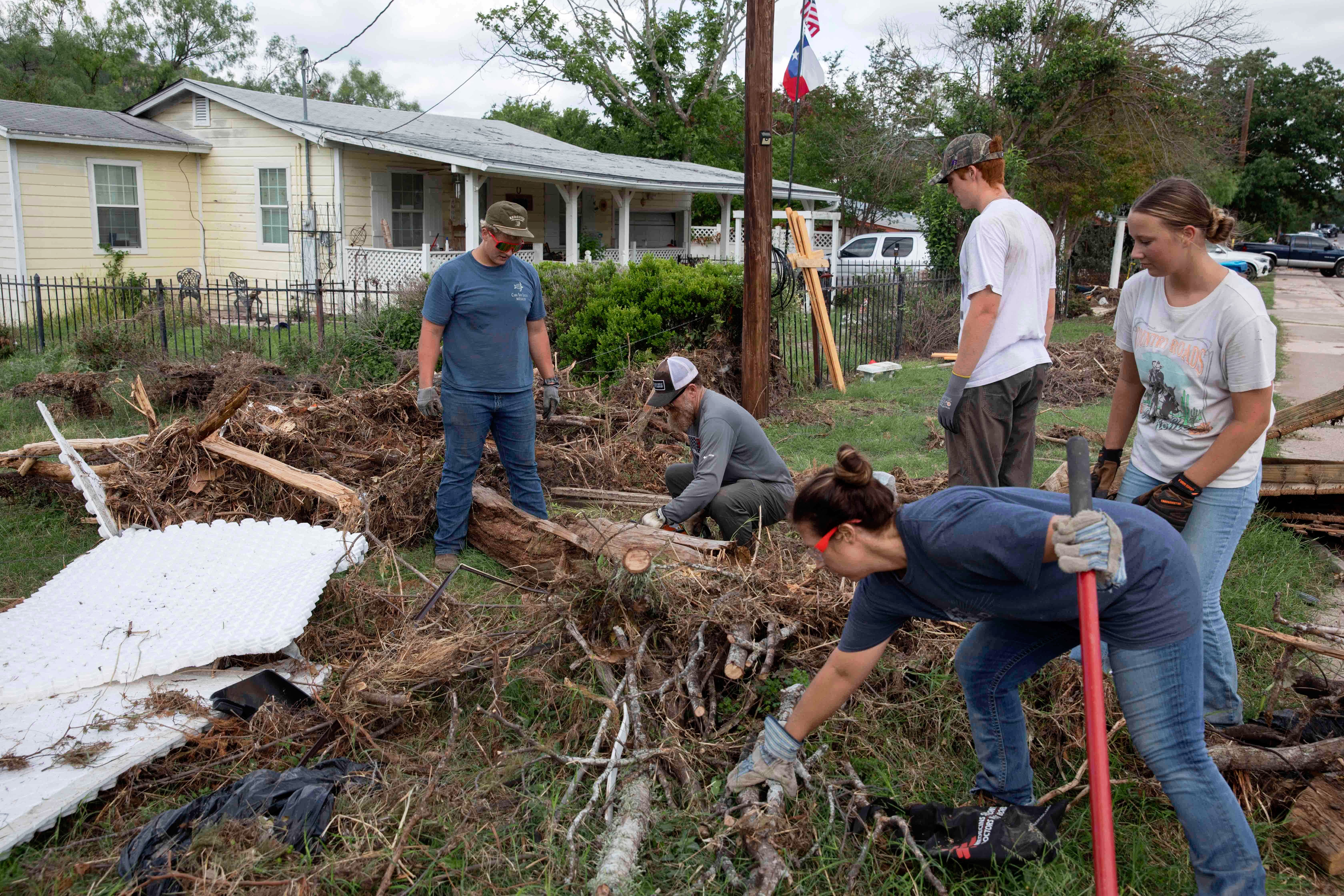 Texas Flooding Volunteer Cleanup
