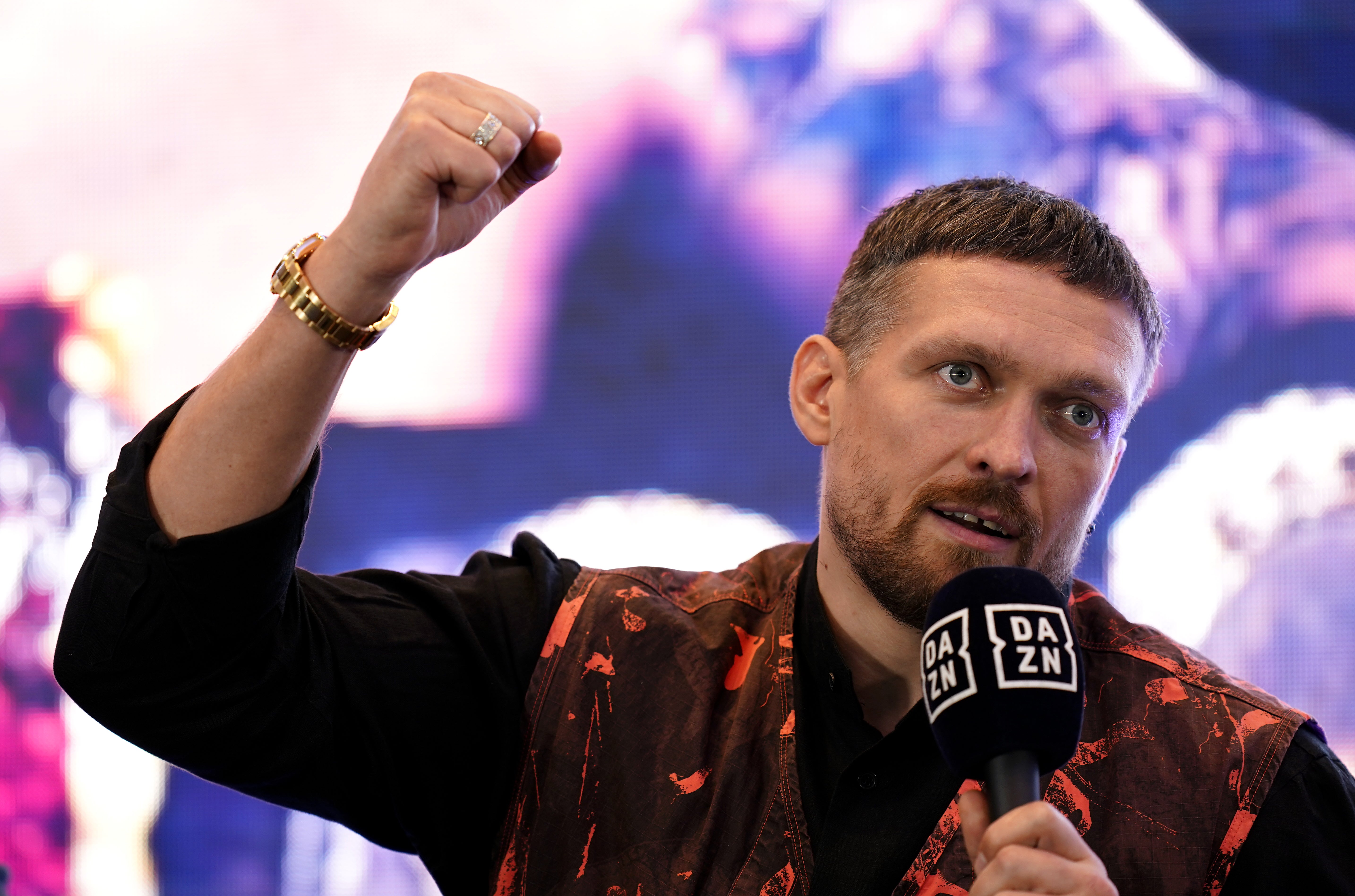 Oleksandr Usyk will start as a big favourite against Daniel Dubois