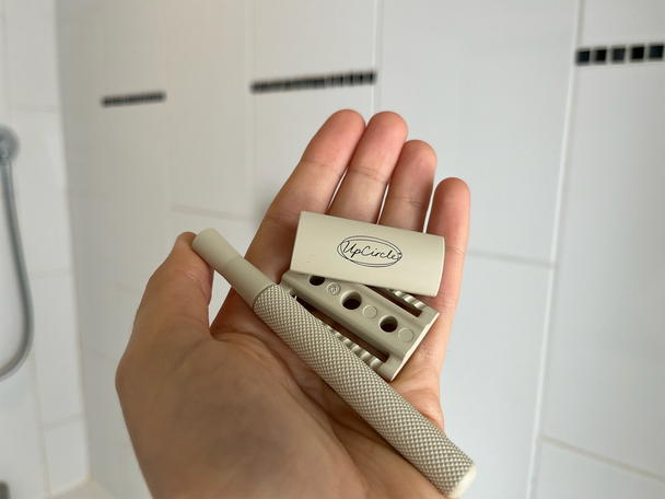 Best womens eco friendly razor IndyBest review UpCircle plastic-free safety razor