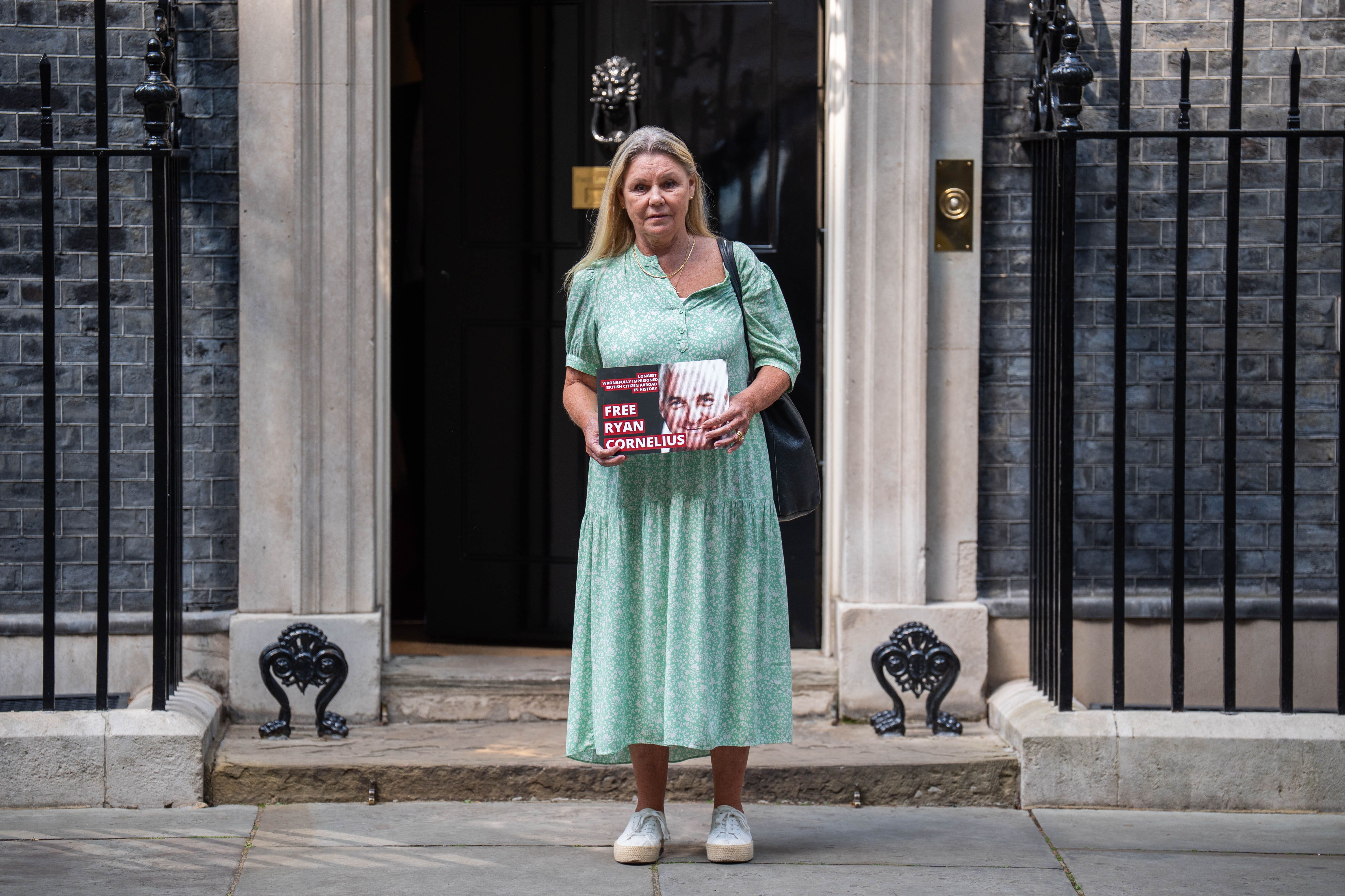 Heather Cornelius handed a letter to 10 Downing Street urging Prime Minister Sir Keir Starmer to meet her and take immediate action to secure her husband’s release